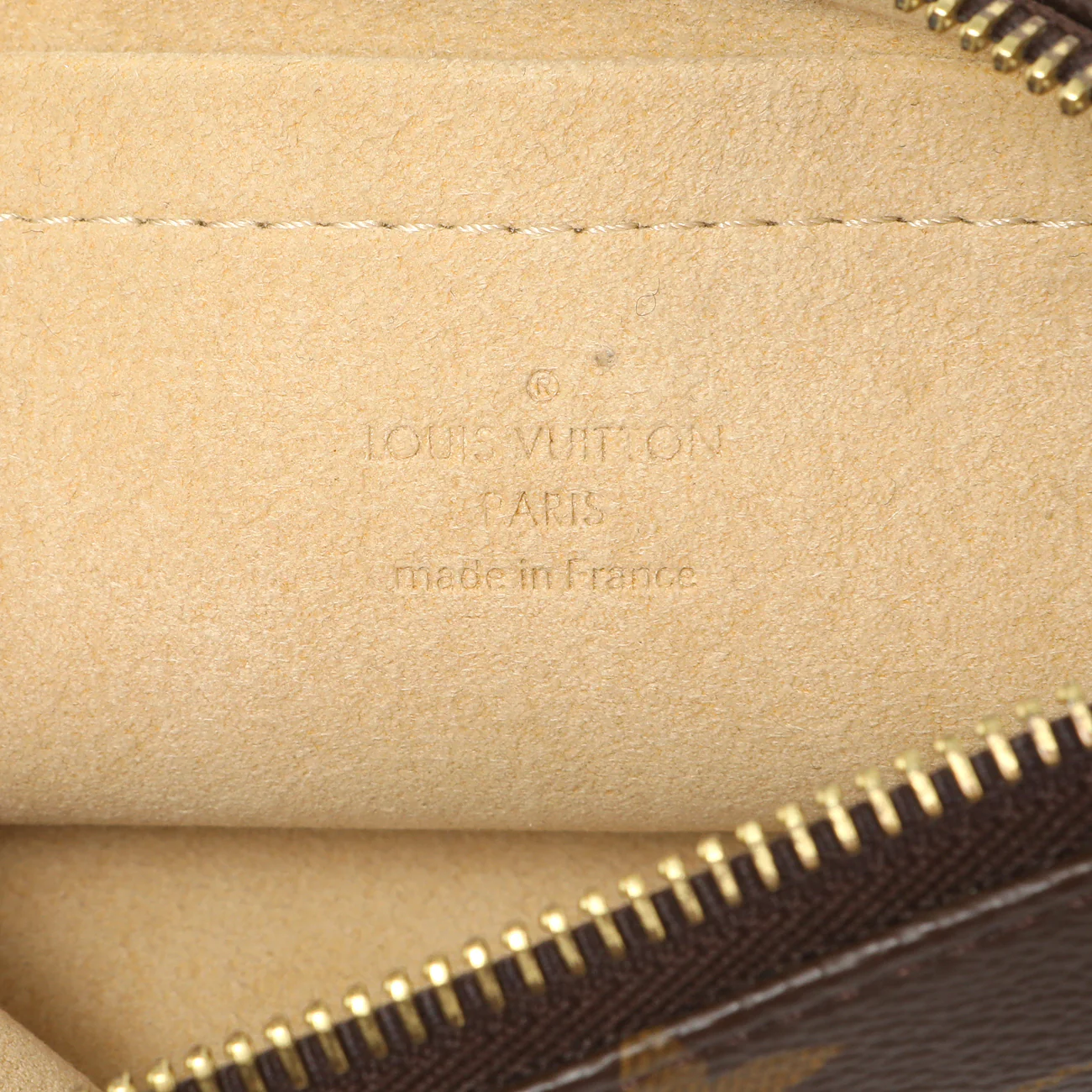 Louis Vuitton Monogram Pochette Milla MM - Image 9