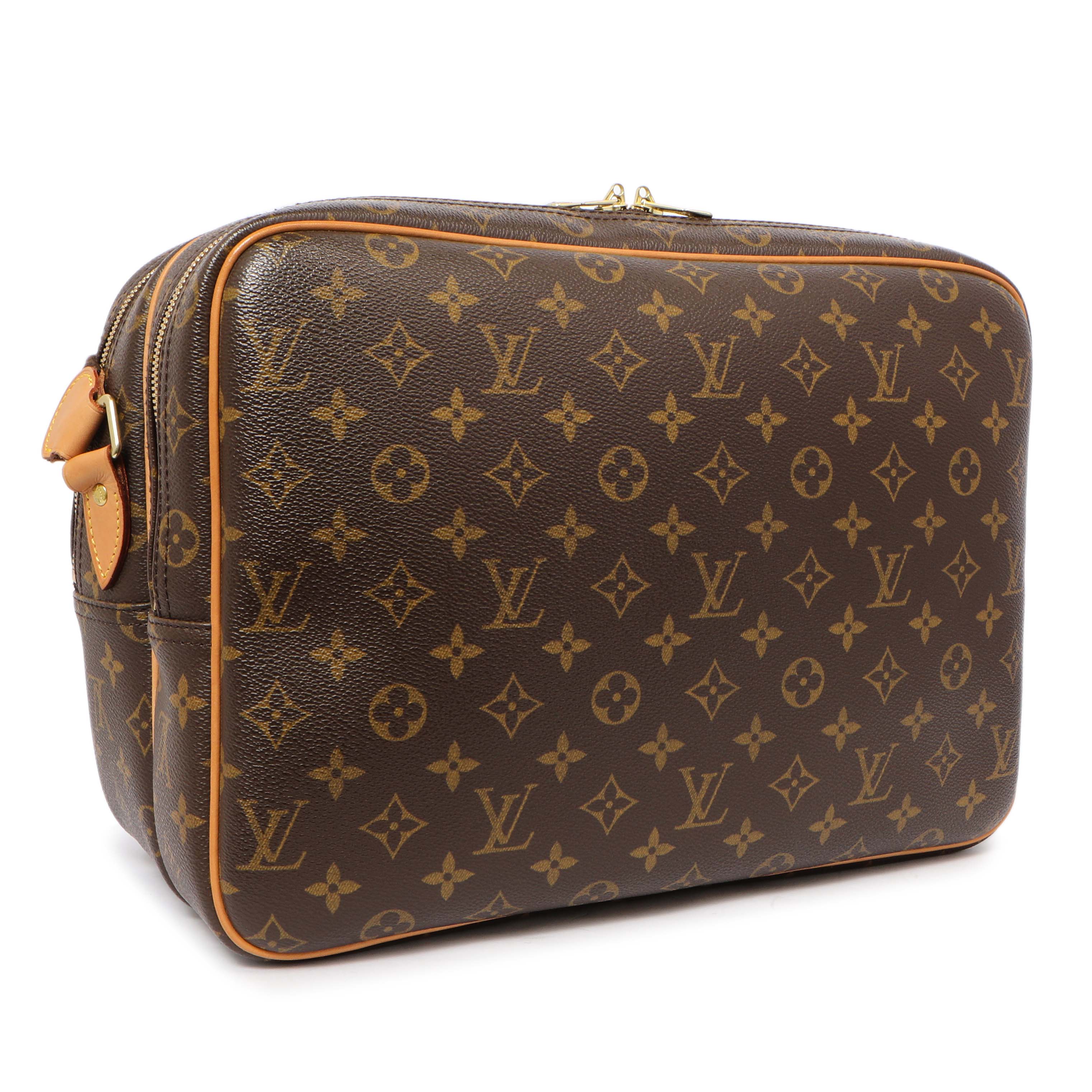 Louis Vuitton Monogram Reporter GM - Image 2