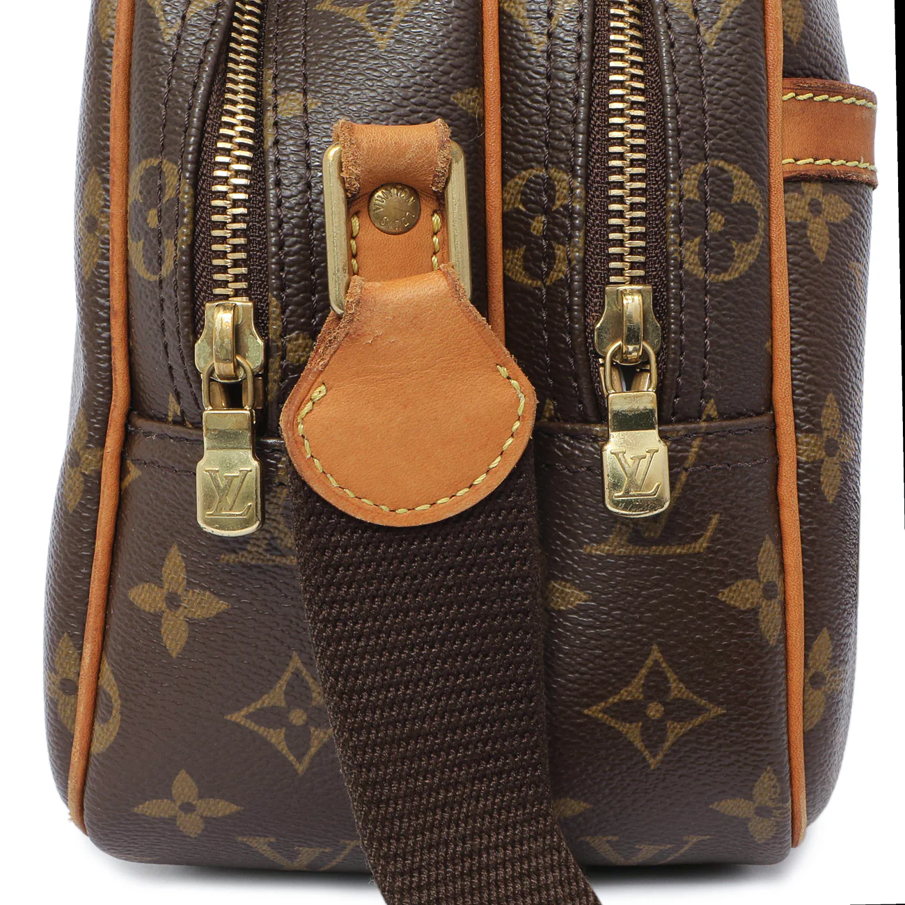 Louis Vuitton Monogram Reporter PM - Image 12