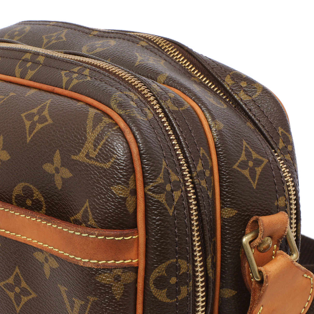 Louis Vuitton Monogram Reporter PM - Image 15