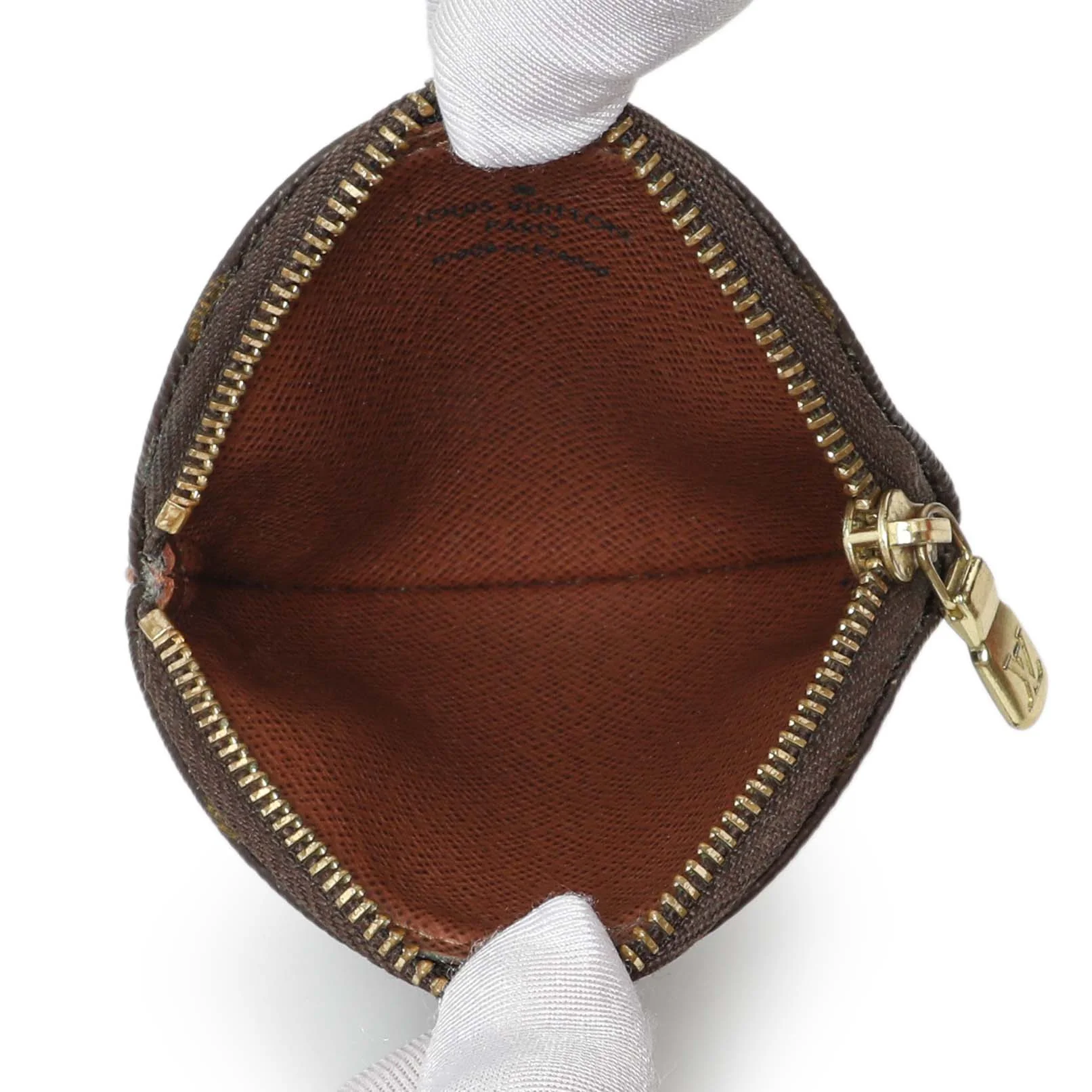 Louis Vuitton Monogram Round Coin Purse - Image 4