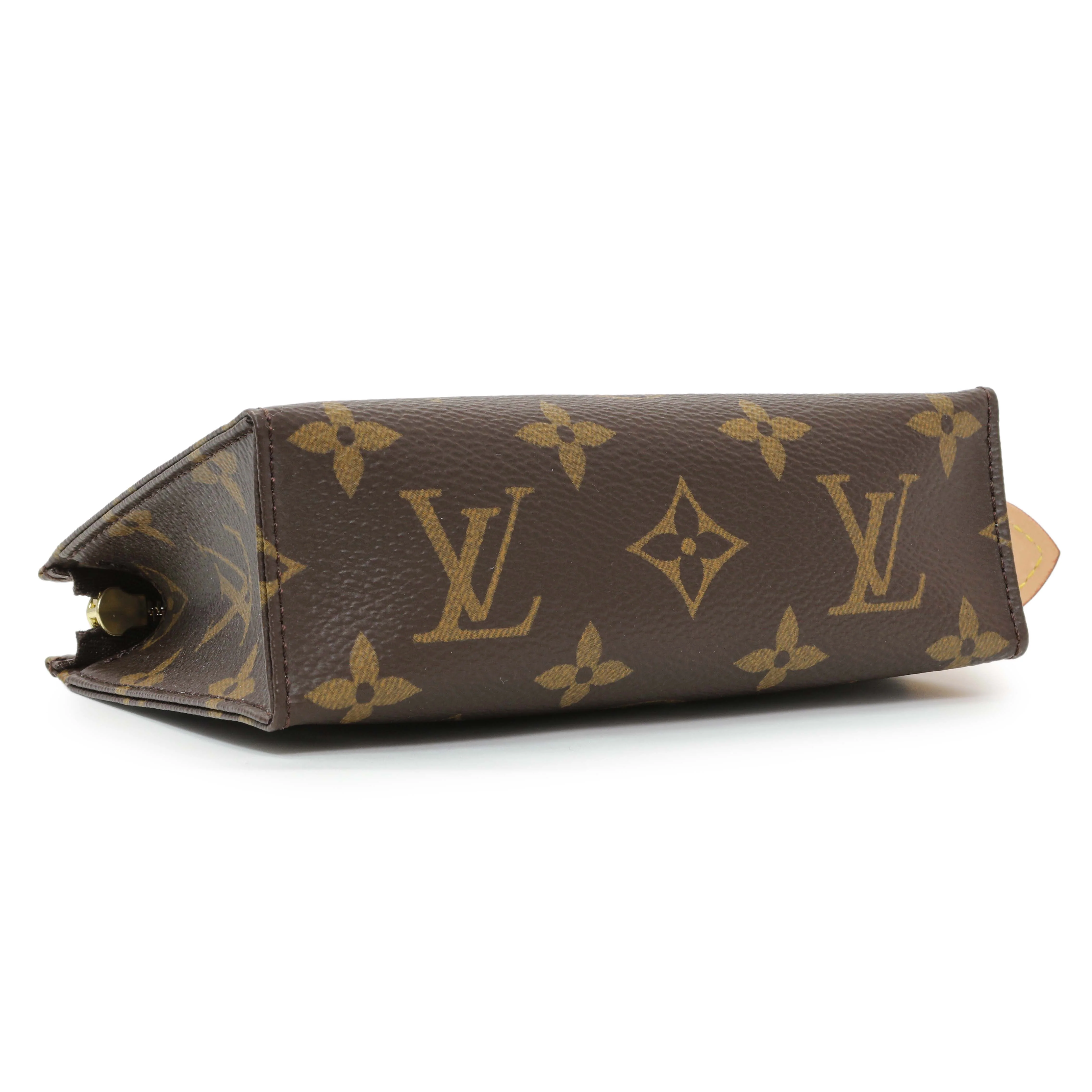 Louis Vuitton Monogram Toiletry Pouch 15 - Image 3