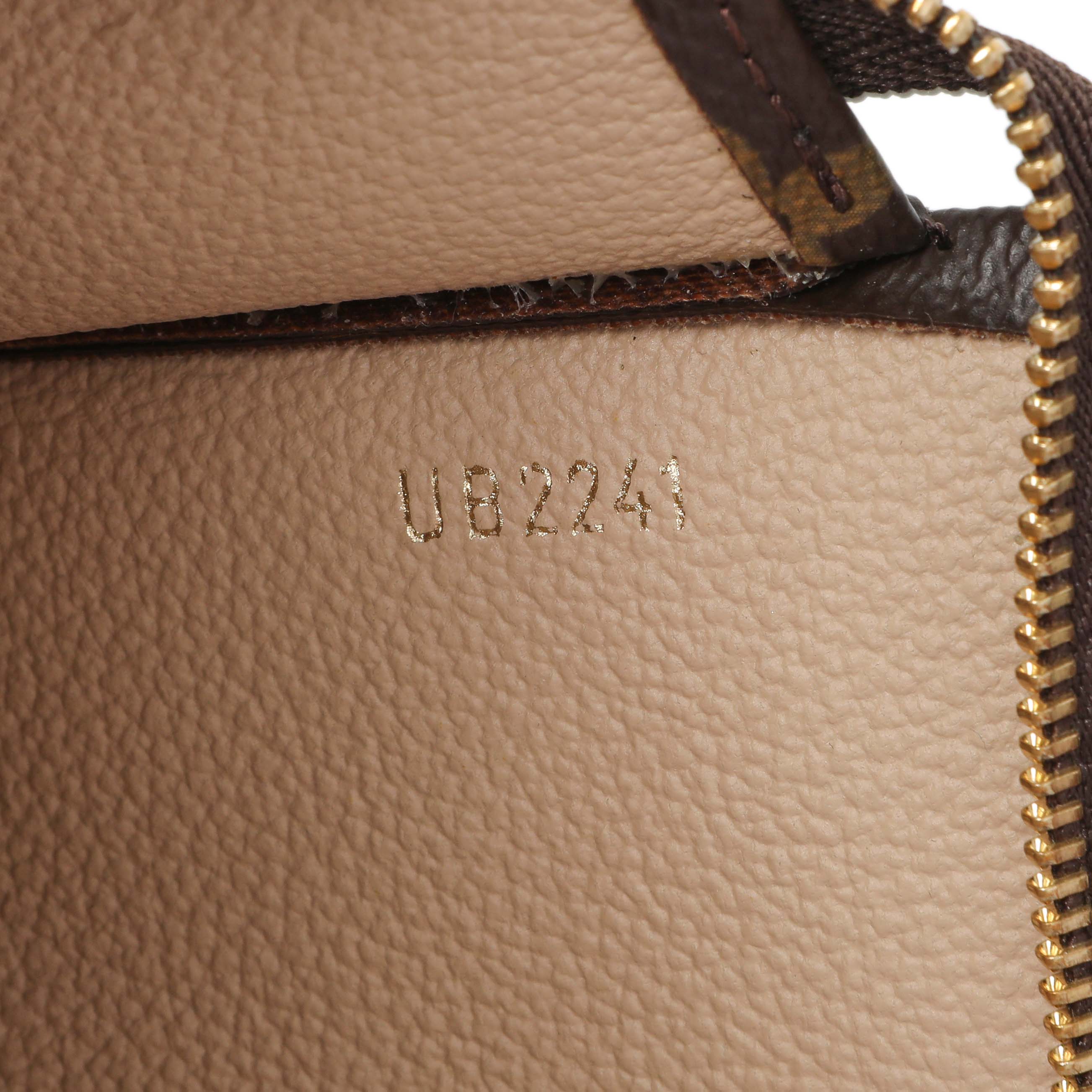 Louis Vuitton Monogram Toiletry Pouch 26 - Image 10