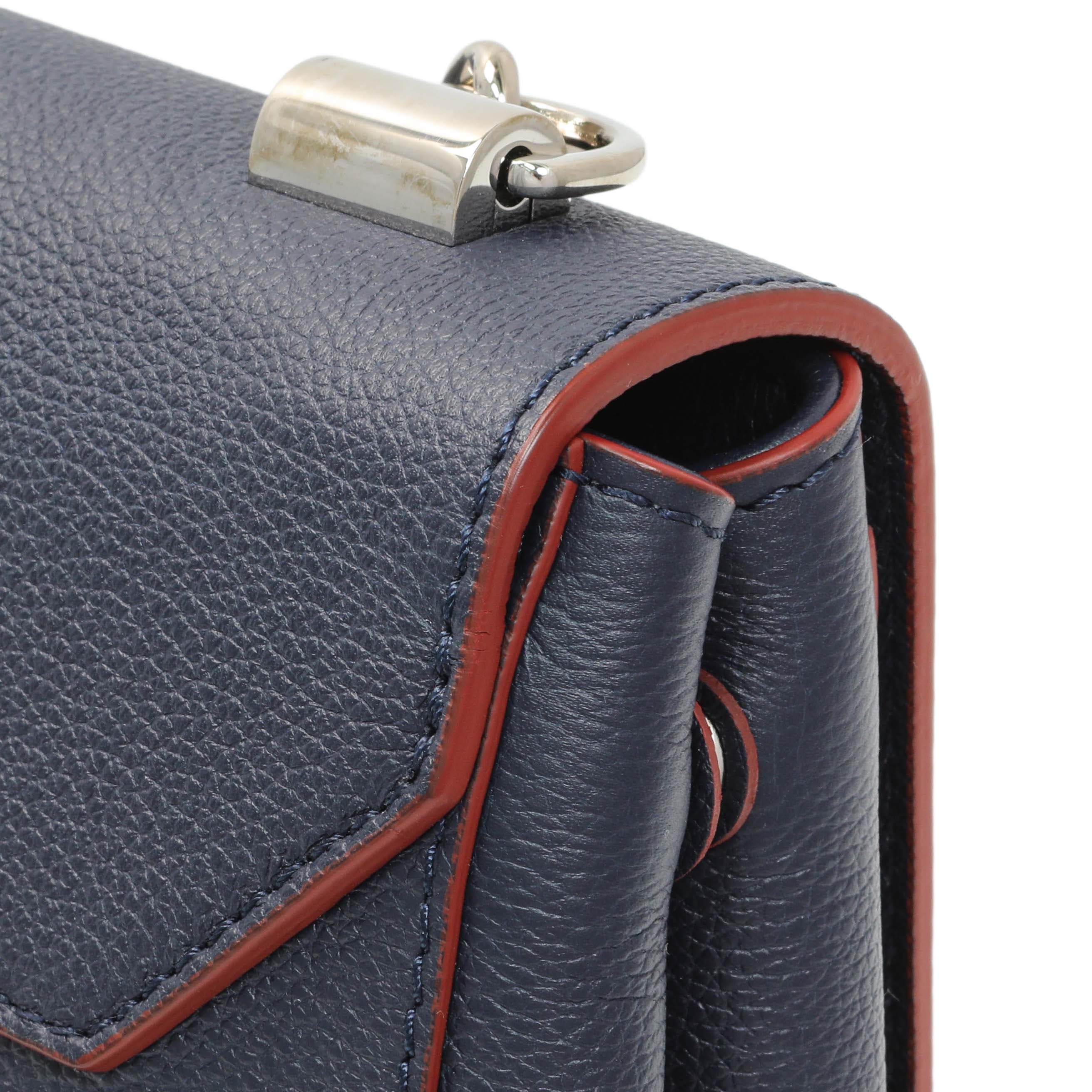 Louis Vuitton Navy Calfskin Lockme II Chain Bag BB - Image 13