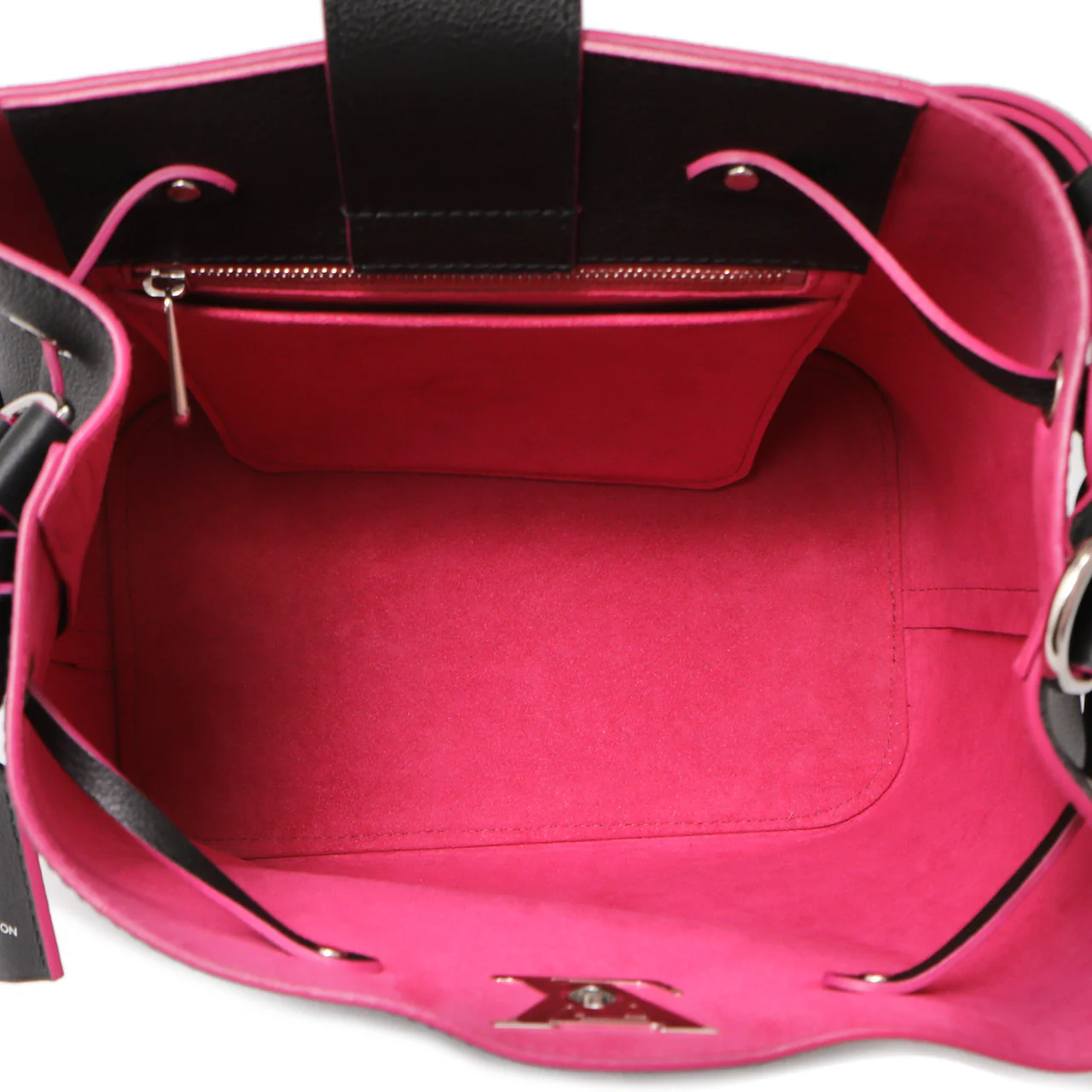 Louis Vuitton Noir Lockme Bucket - Image 4
