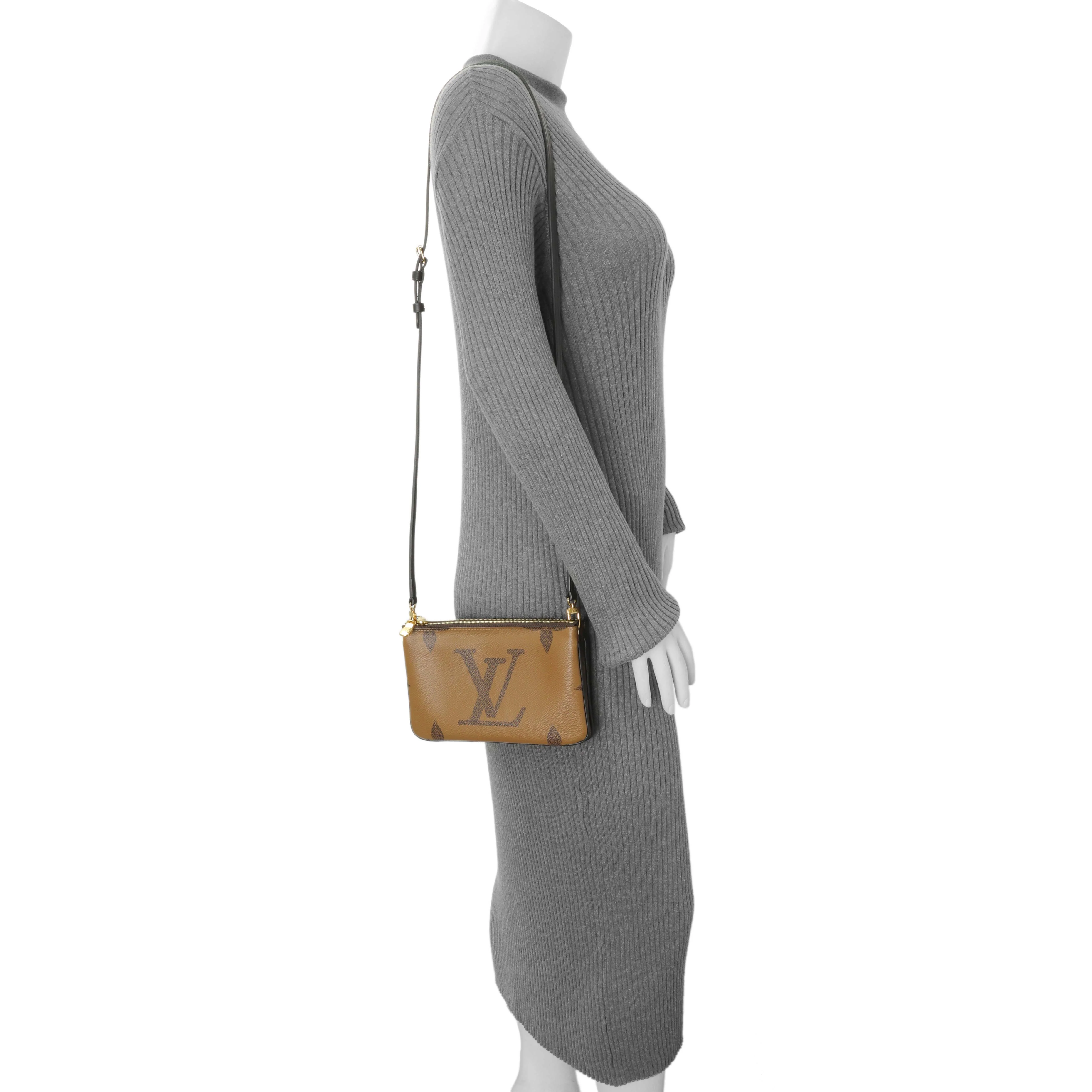 Louis Vuitton Reverse Monogram Giant Double Zip Pochette - Image 7