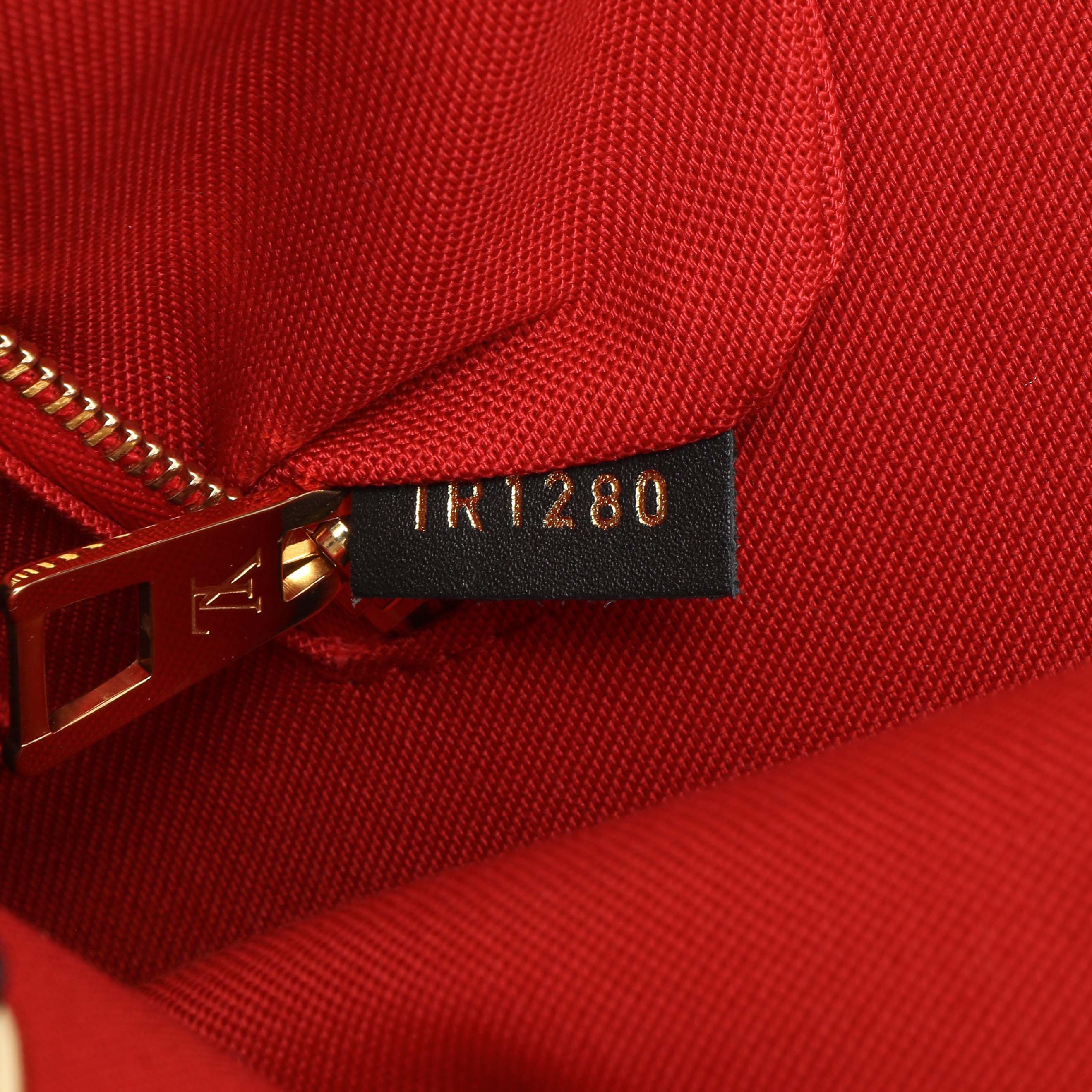Louis Vuitton Reverse Monogram Giant Onthego MM - Image 10