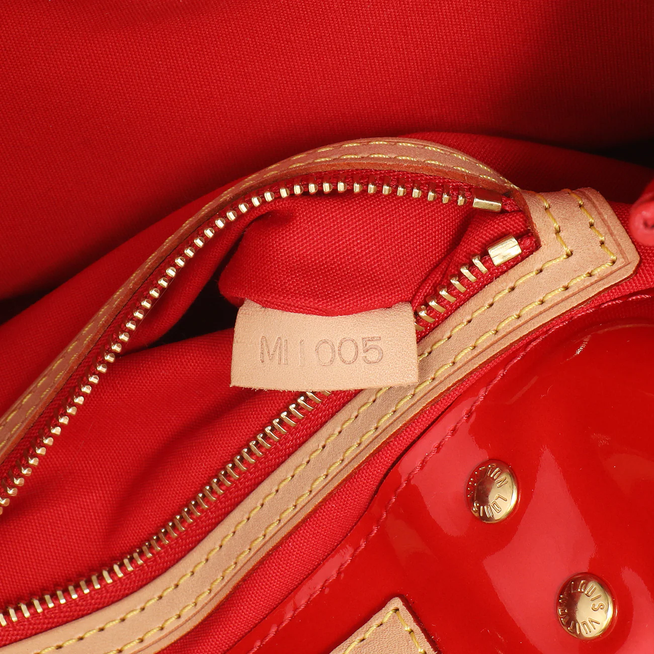 Louis Vuitton Rouge Vernis Reade PM - Image 6