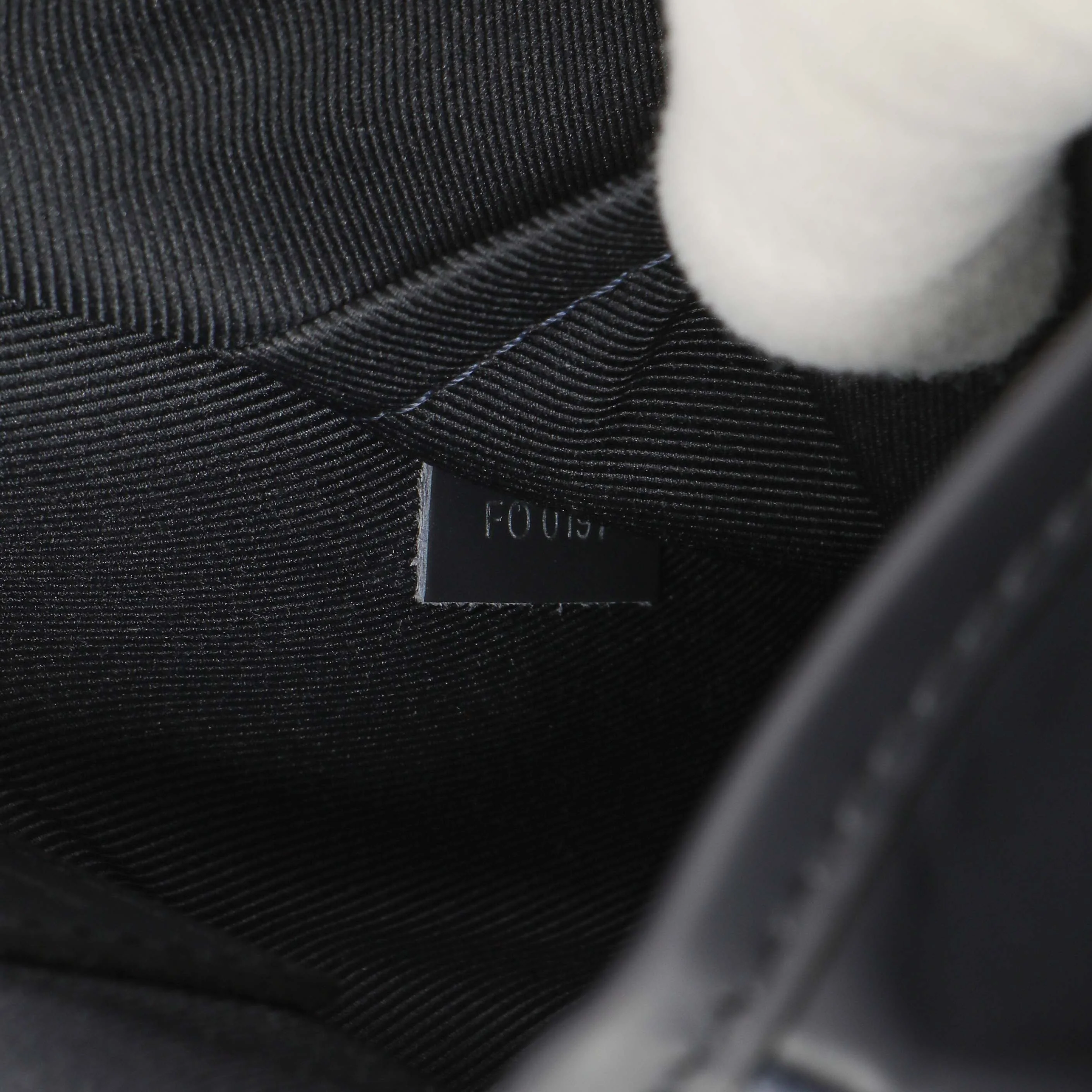 Louis Vuitton Savane Monogram Elephant Chapman Messenger BB - Image 7
