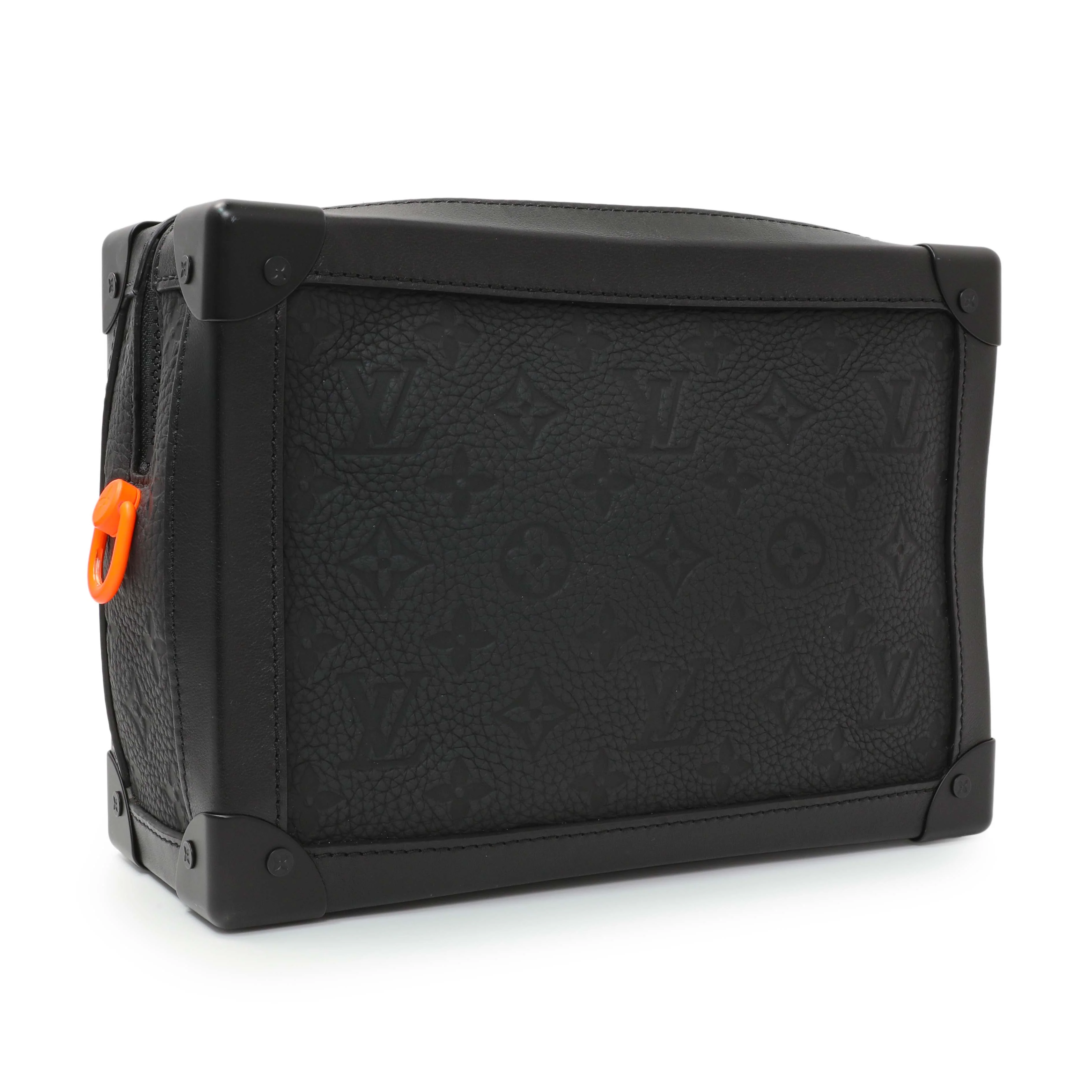 Louis Vuitton Taurillon Monogram Solar Ray Soft Trunk Black - Image 2
