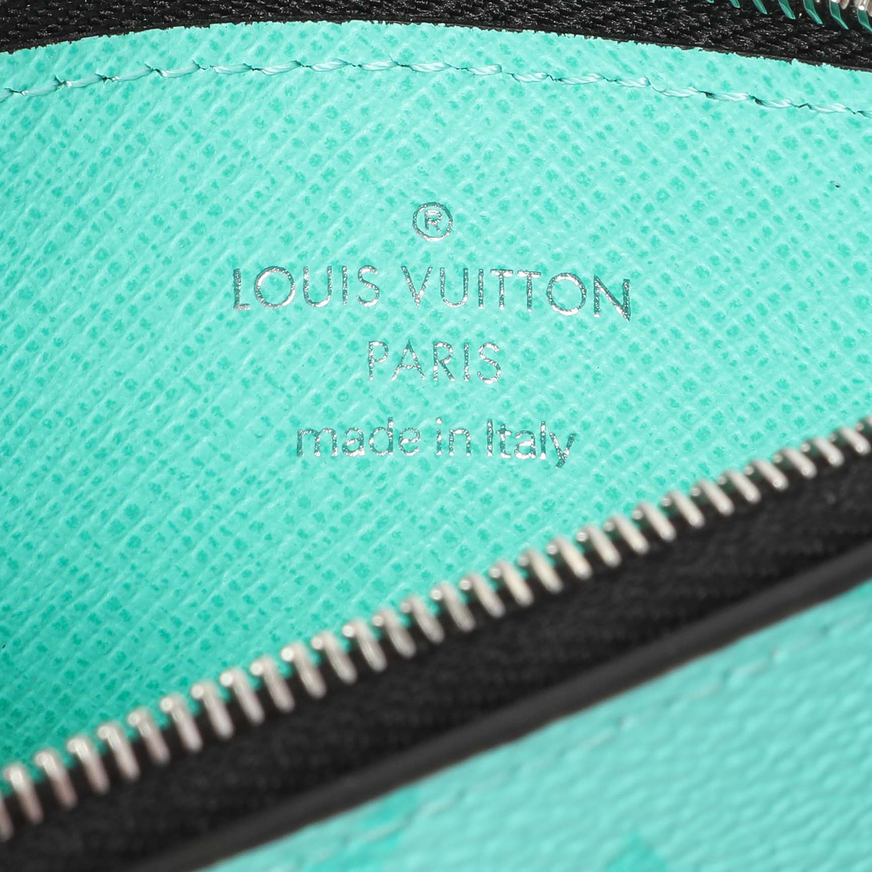Louis Vuitton Teal Taigarama Coin Card Holder - Image 5