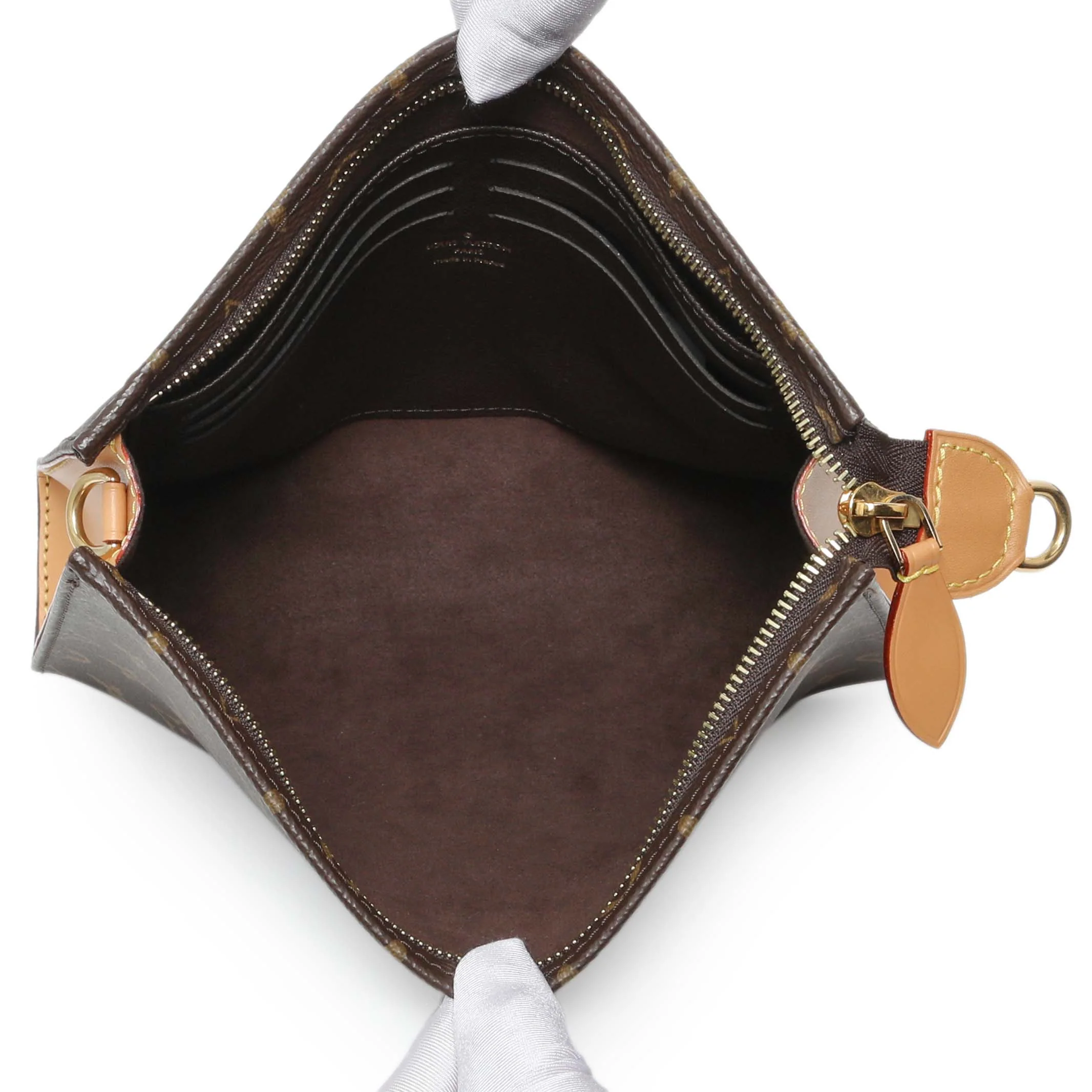 Louis Vuitton Toiletry Pouch On Chain - Image 4