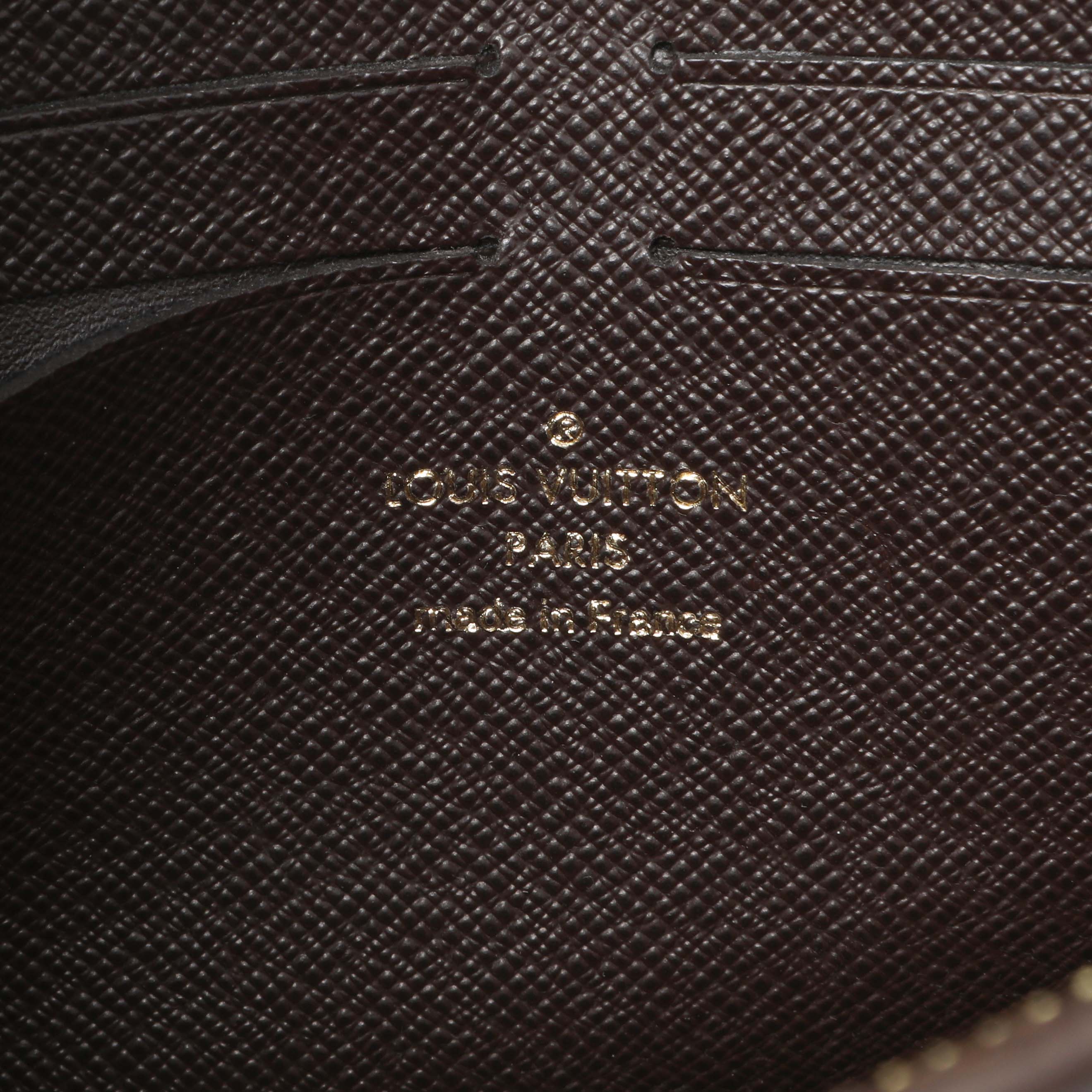Louis Vuitton Toiletry Pouch On Chain - Image 6