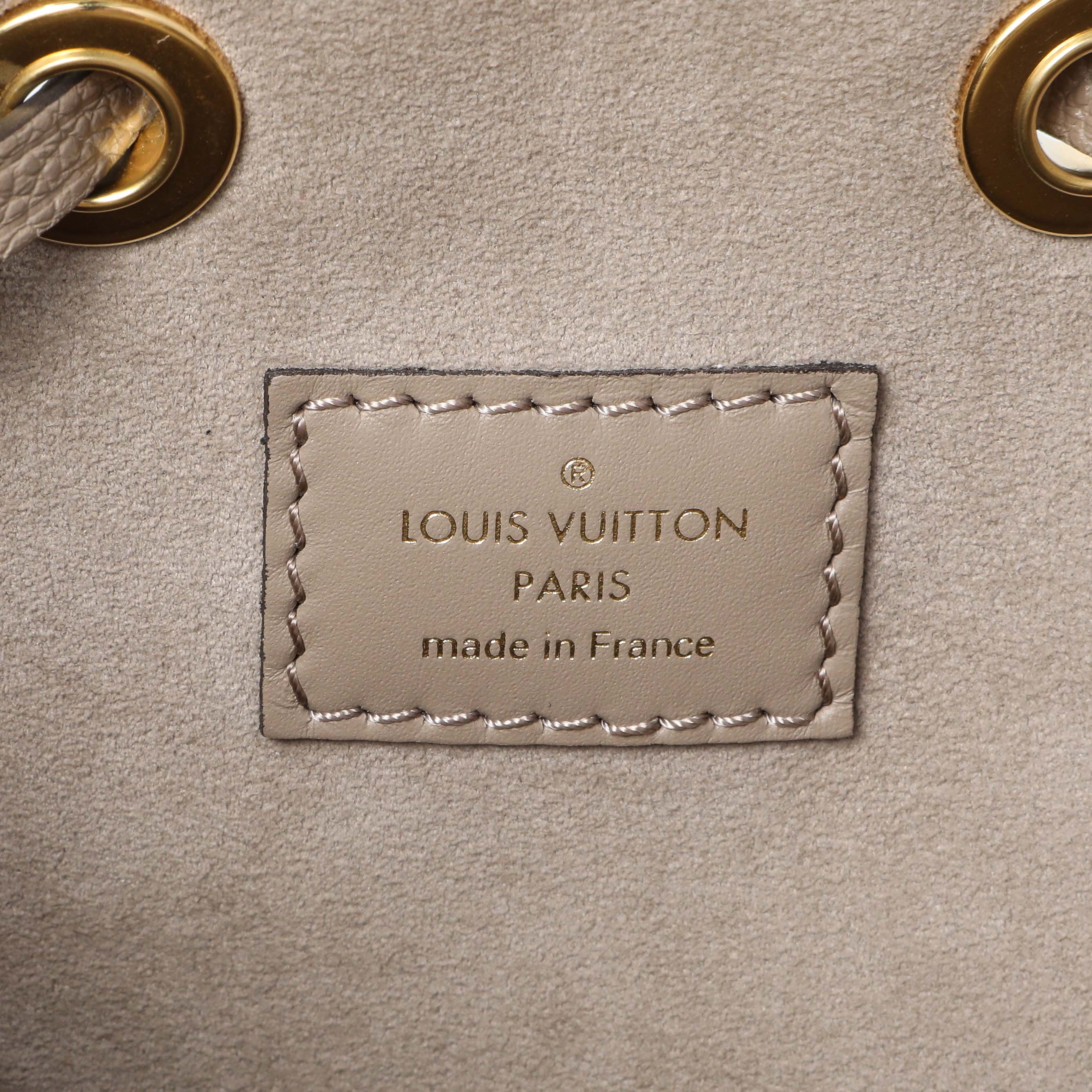 Louis Vuitton Tourterelle Creme Empreinte Monogram Giant NeoNoe MM - Image 5