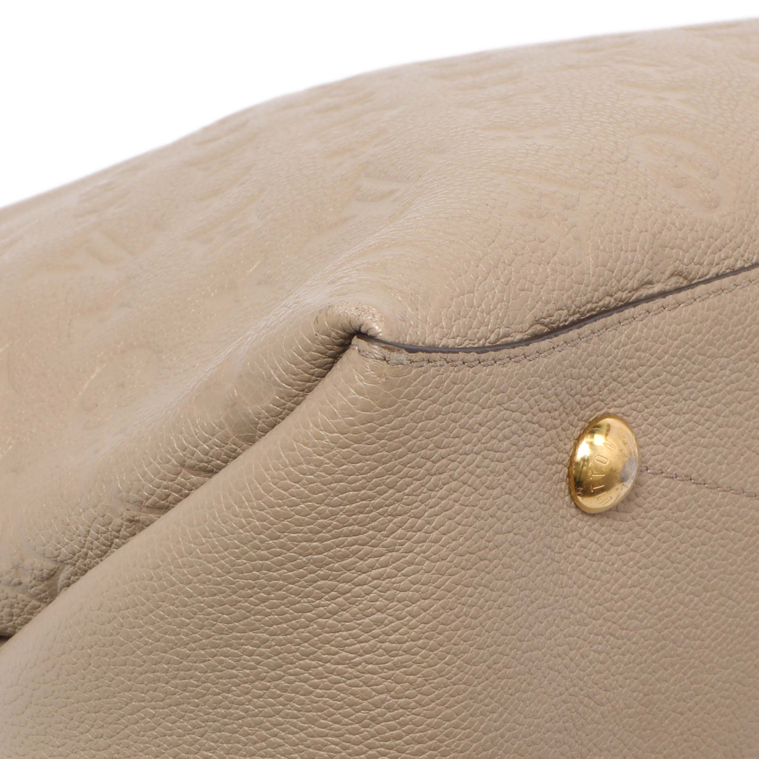 Louis Vuitton Tourterelle Empreinte Maida Hobo - Image 8