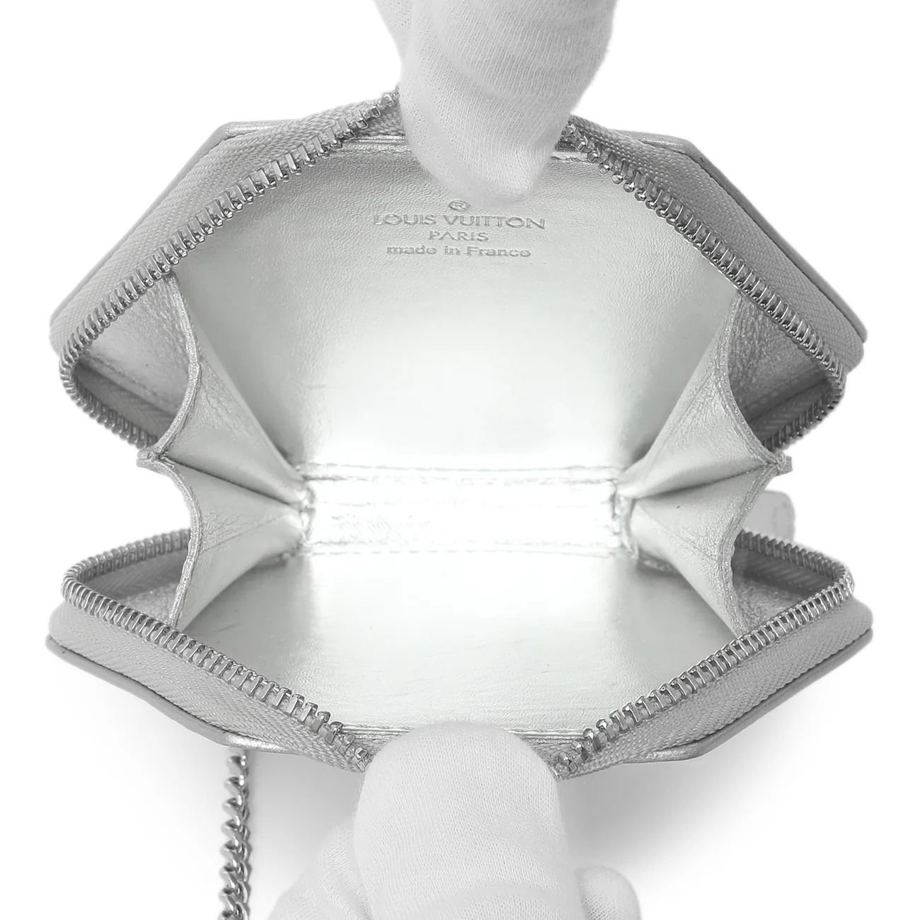 Louis Vuitton Vernis Flocon Snowflake Coin Purse - Image 4