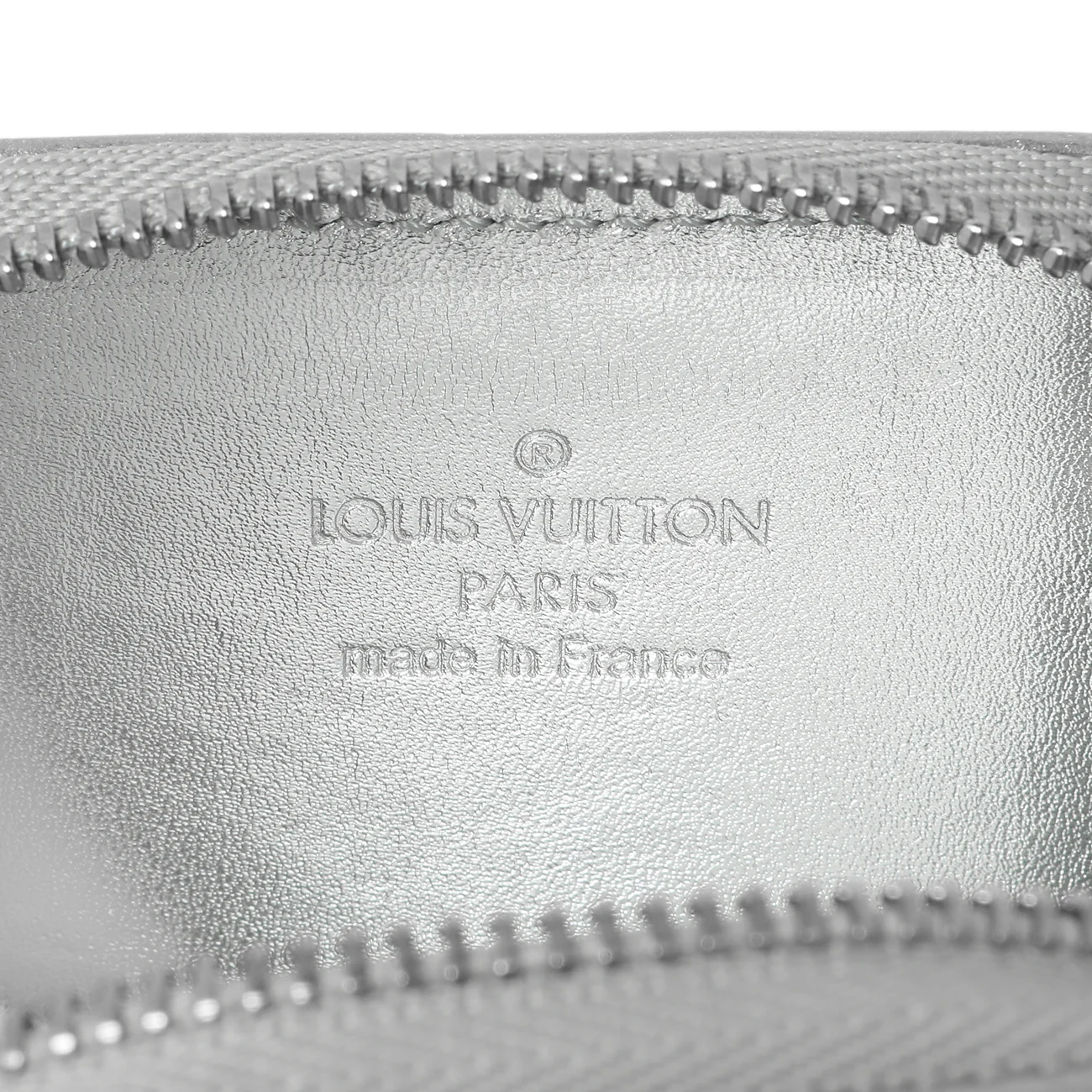 Louis Vuitton Vernis Flocon Snowflake Coin Purse - Image 5