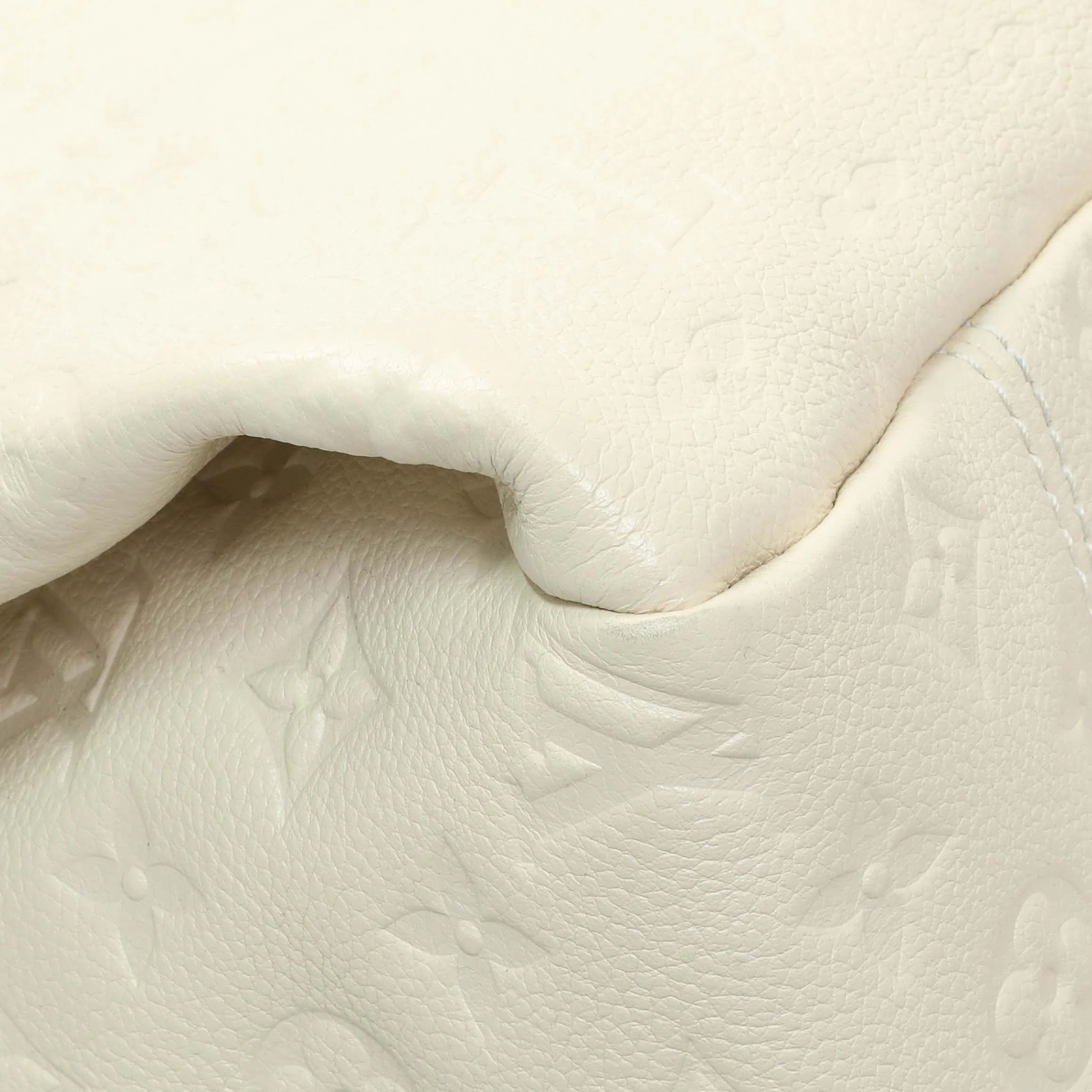 Louis Vuitton White Empreinte Artsy MM - Image 4