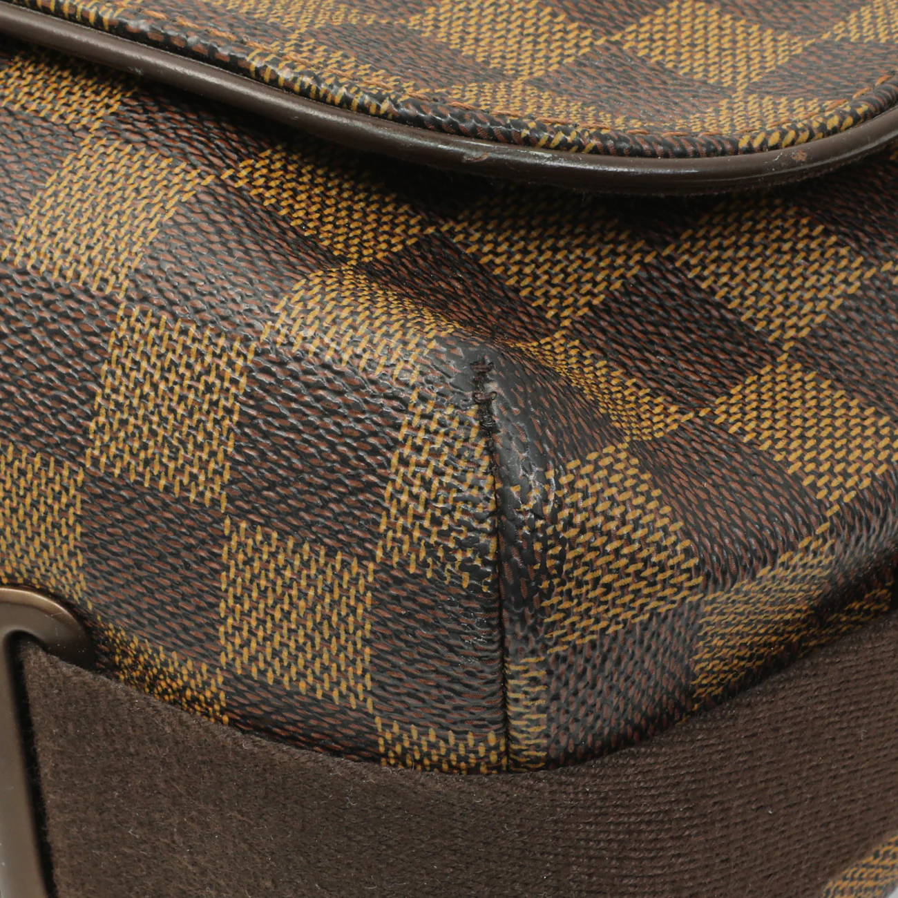 Louis Vuttion Damier Ebene Brooklyn GM - Image 5