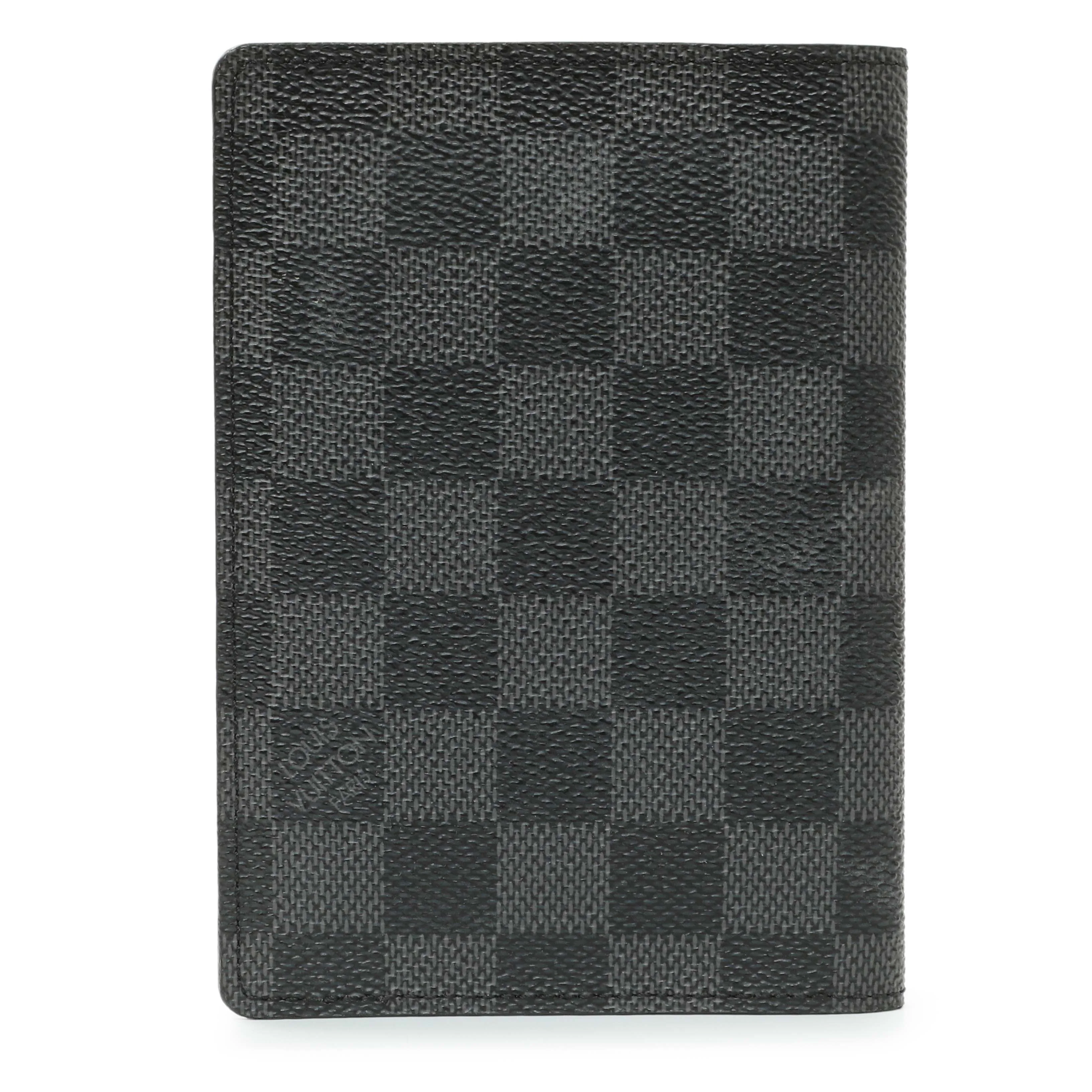 Louis Vuitton Damier Graphite Passport Cover - Image 2