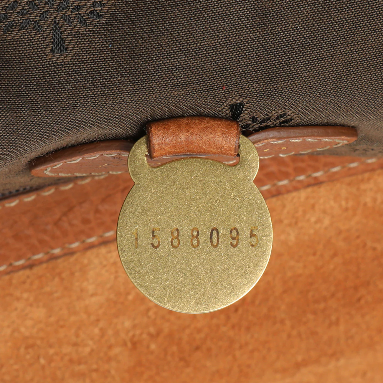 Mulberry Oak Glossy Goatskin Small Lily Flap - Image 10