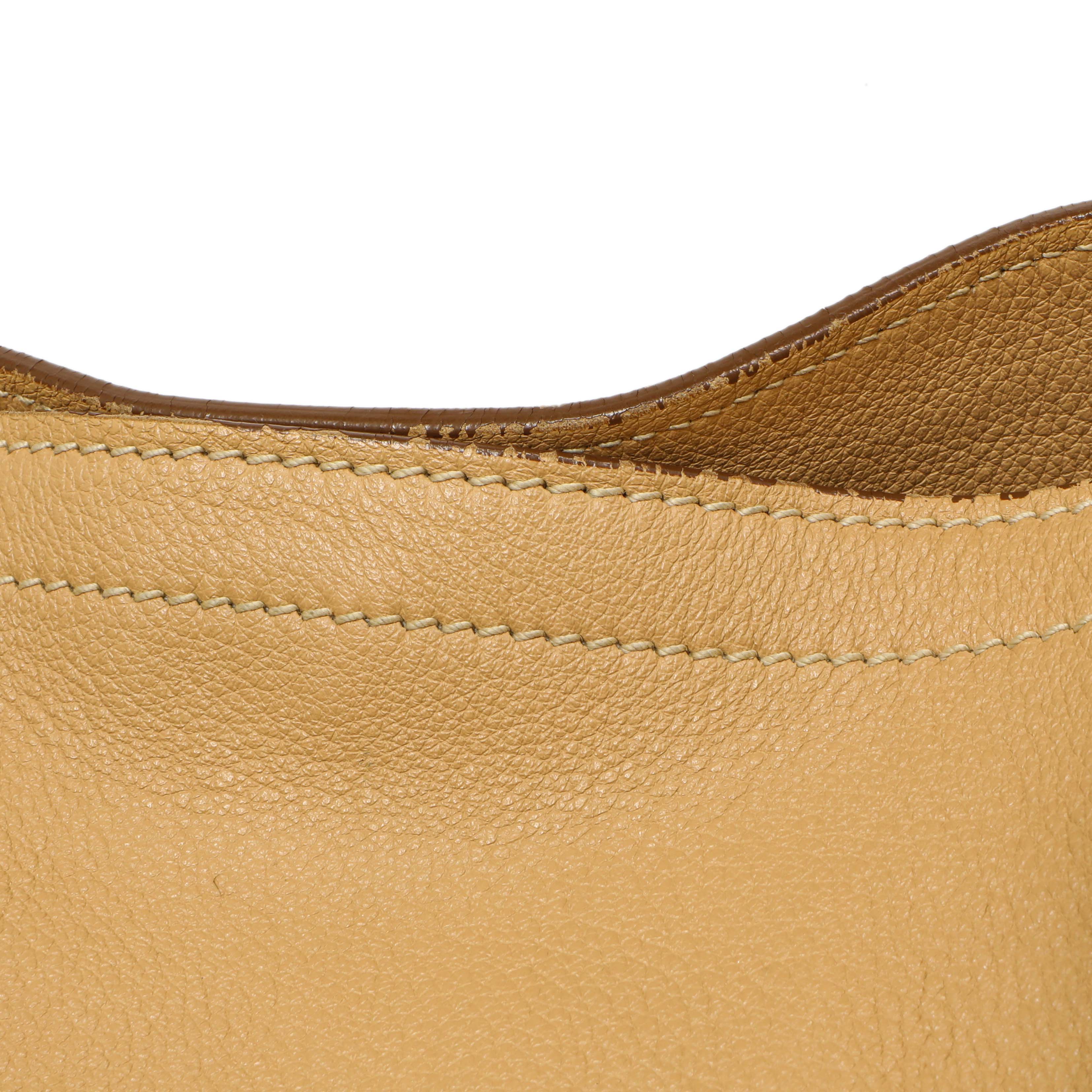 Prada Beige Vitello Daino Shoulder Bag - Image 11