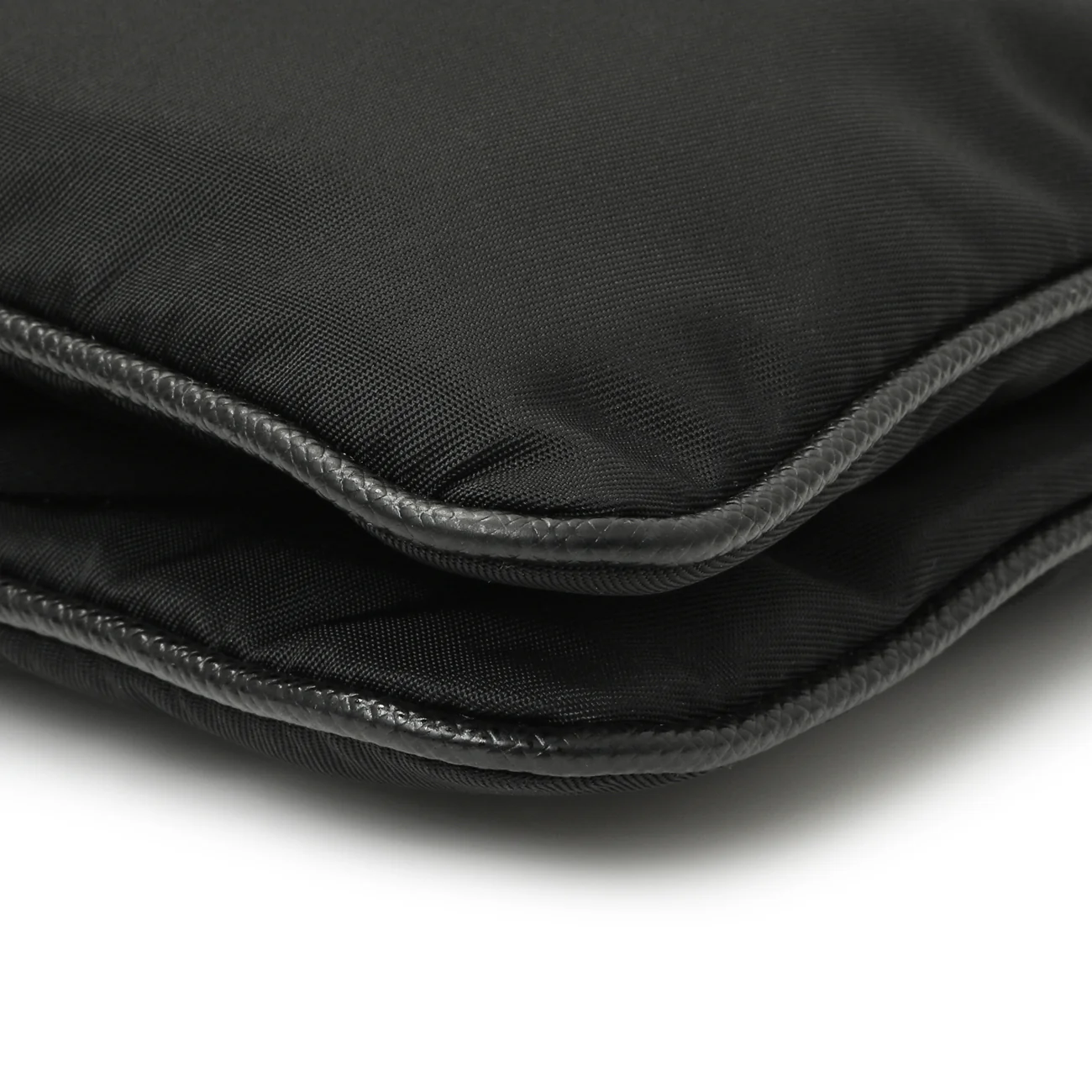 Prada Black Nylon Re-Edition 2000 Messenger Bag - Image 5