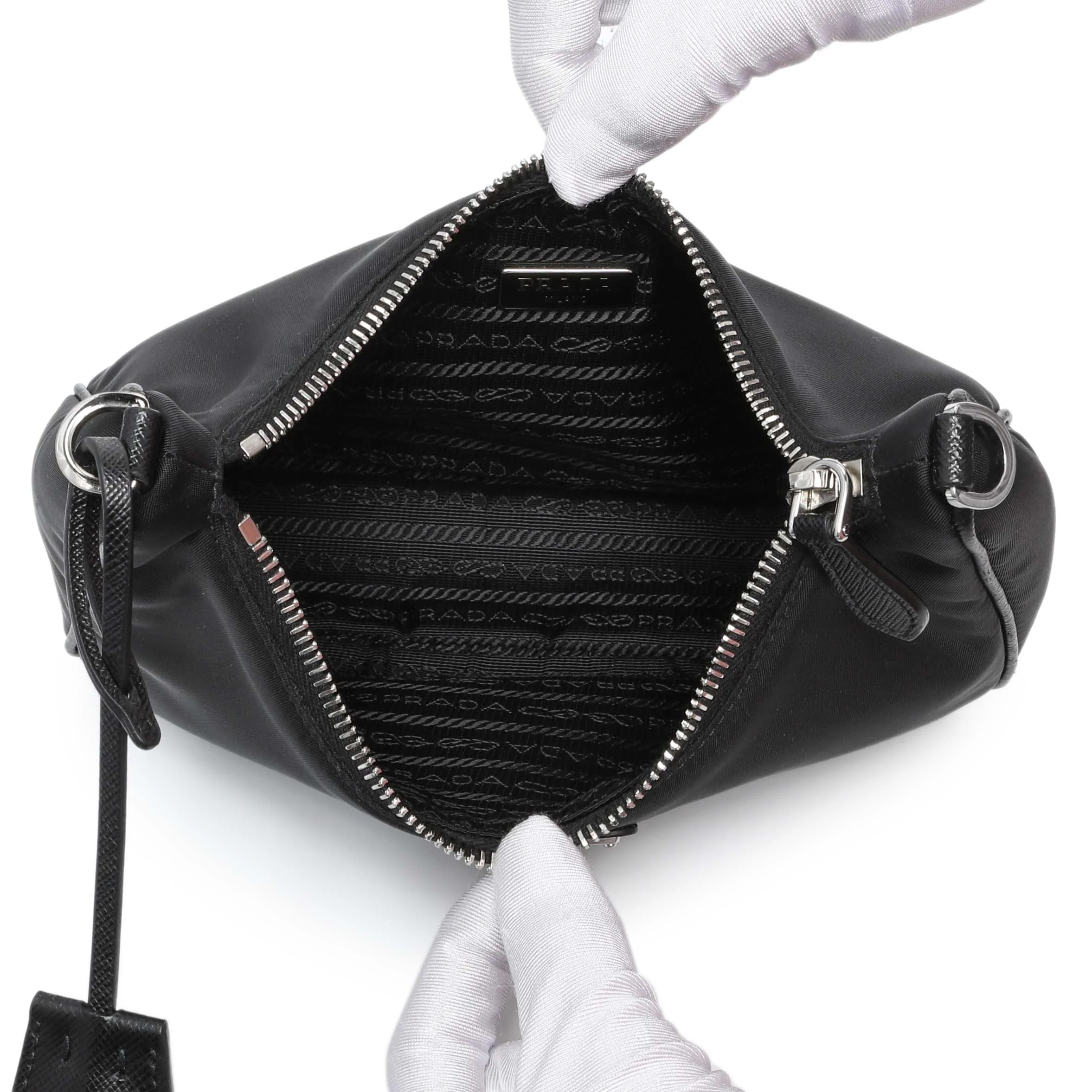 Prada Black Nylon Re-Edition 2005 Shoulder Bag - Image 9
