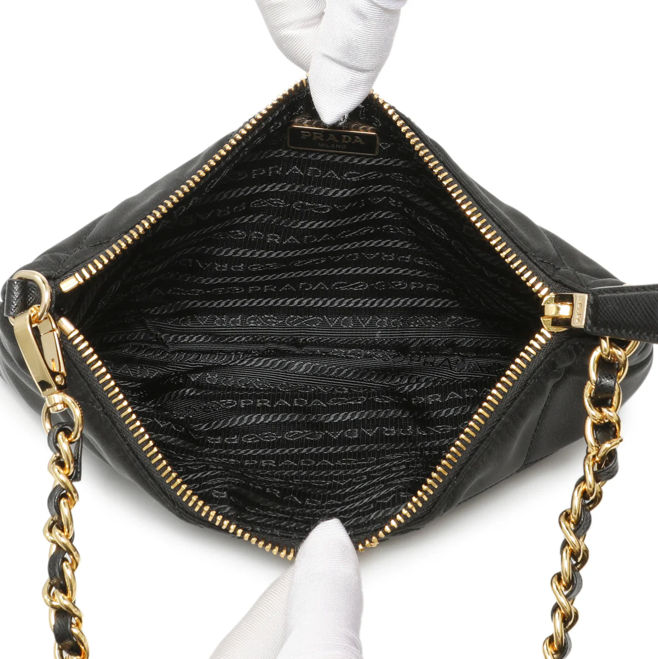 Prada Black Re-Nylon Impuntu Quilted Re-Edition 1995 Chaine Pouch - Image 4