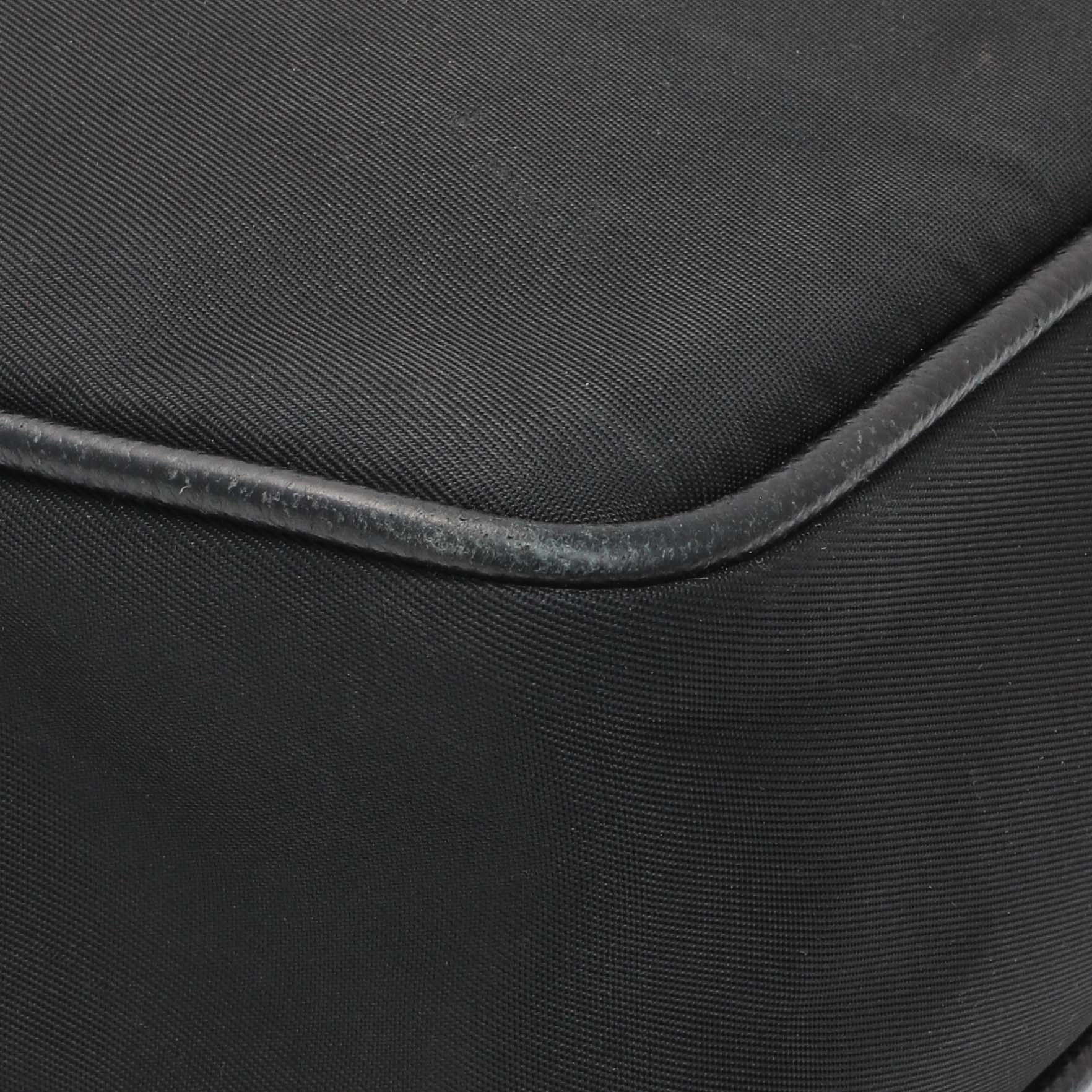 Prada Black Re-Nylon Messenger Bag - Image 4