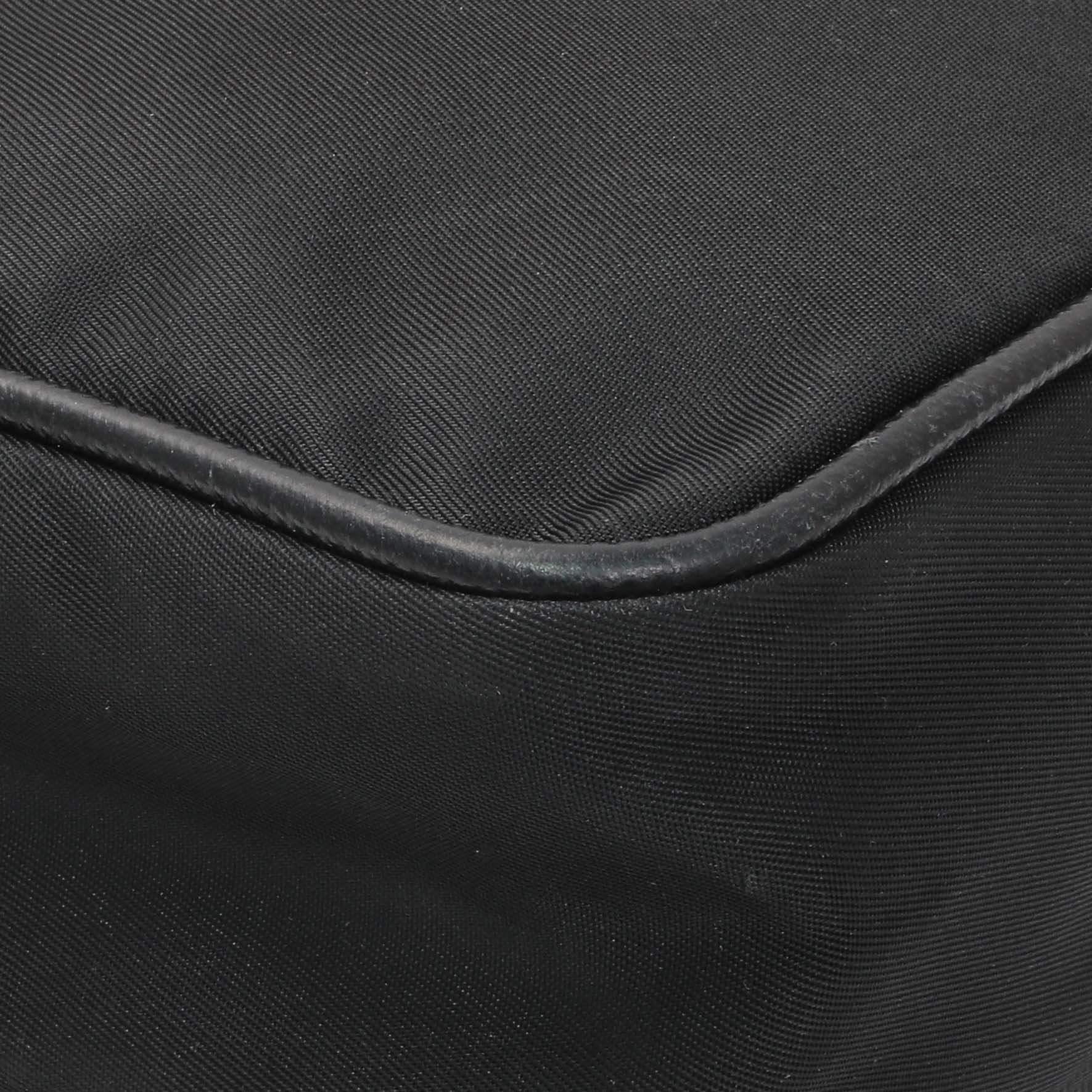 Prada Black Re-Nylon Messenger Bag - Image 6