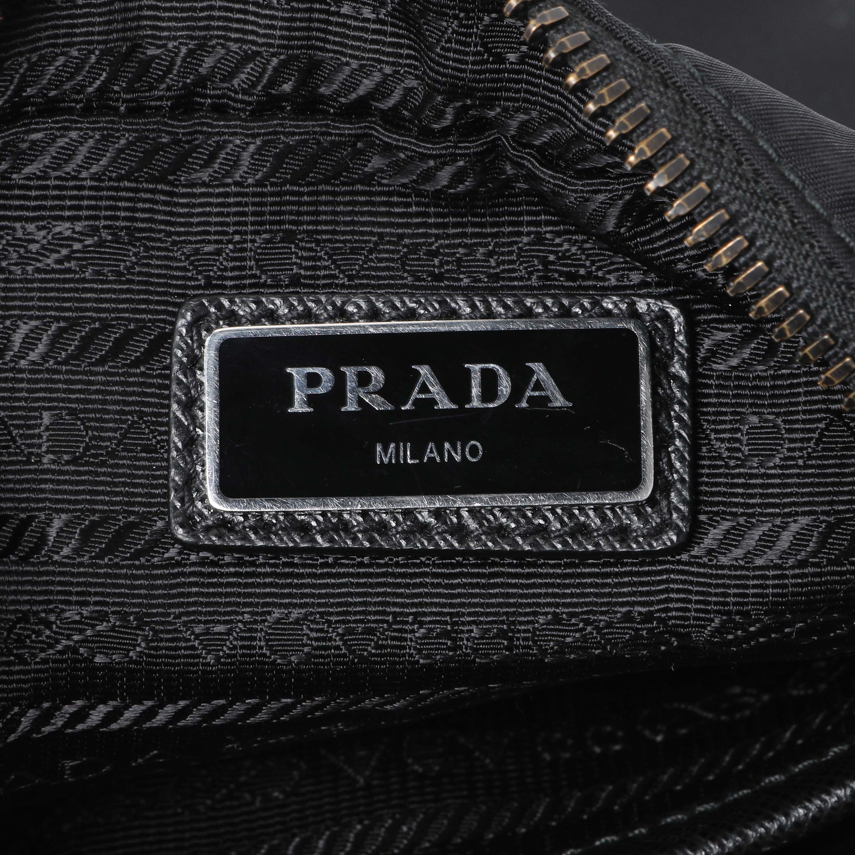 Prada Black Re-Nylon Messenger Bag - Image 9