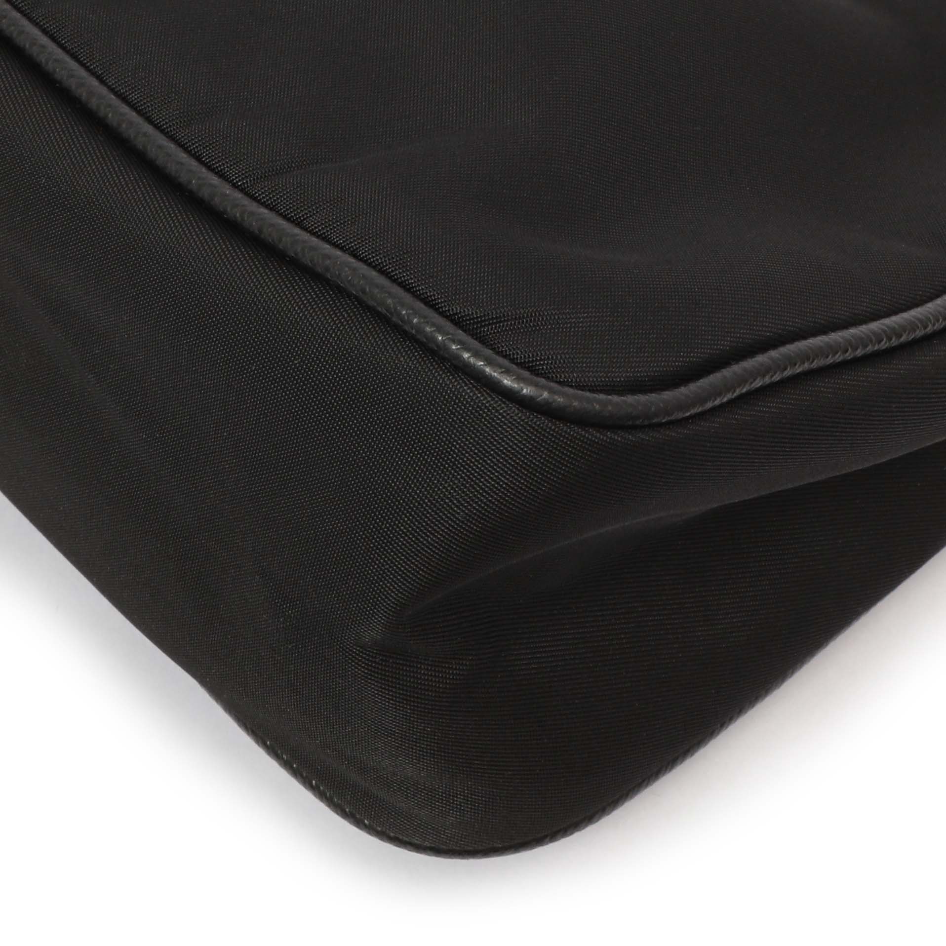 Prada Black Re-Nylon Mini Re-Edition 2005 - Image 5