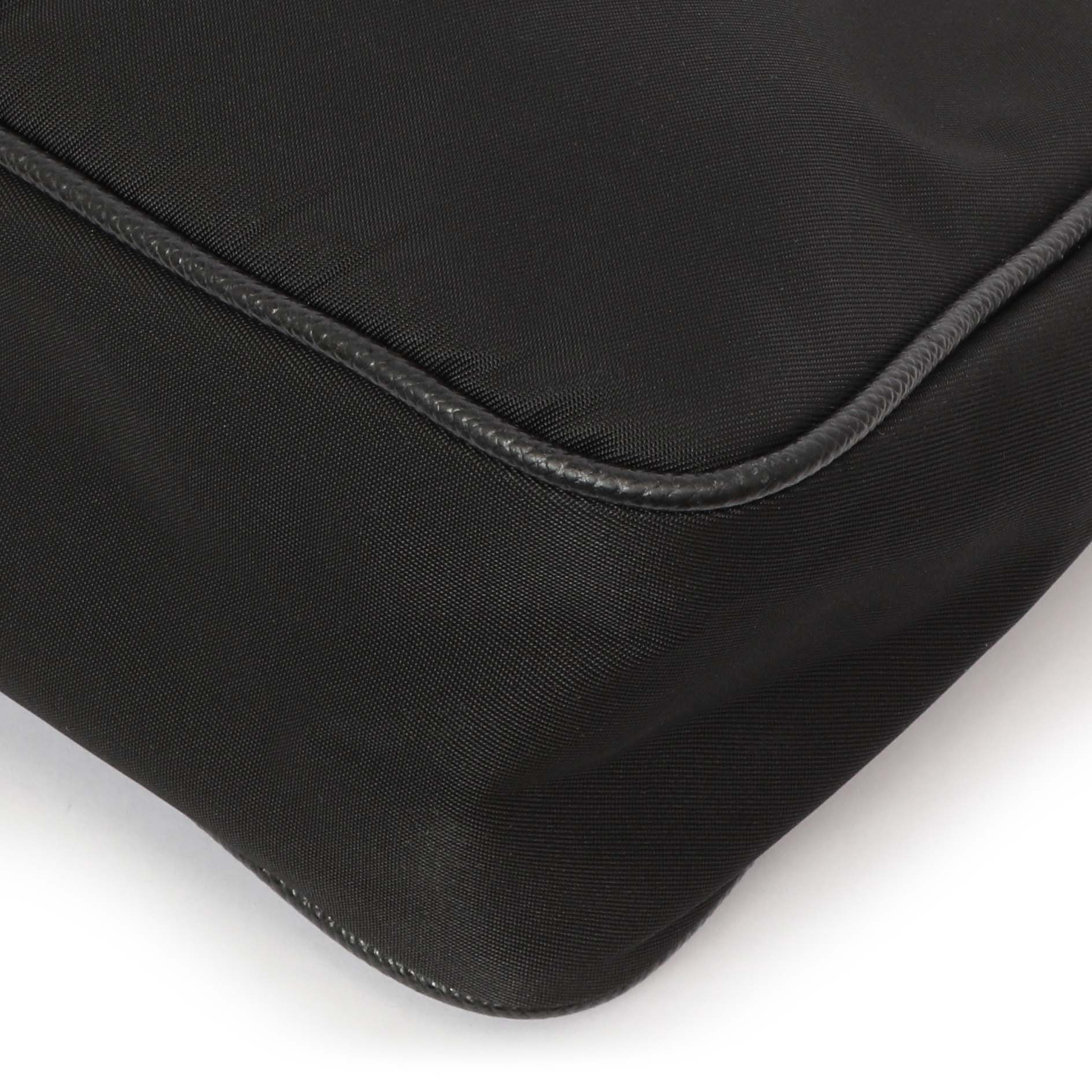 Prada Black Re-Nylon Mini Re-Edition 2005 - Image 7