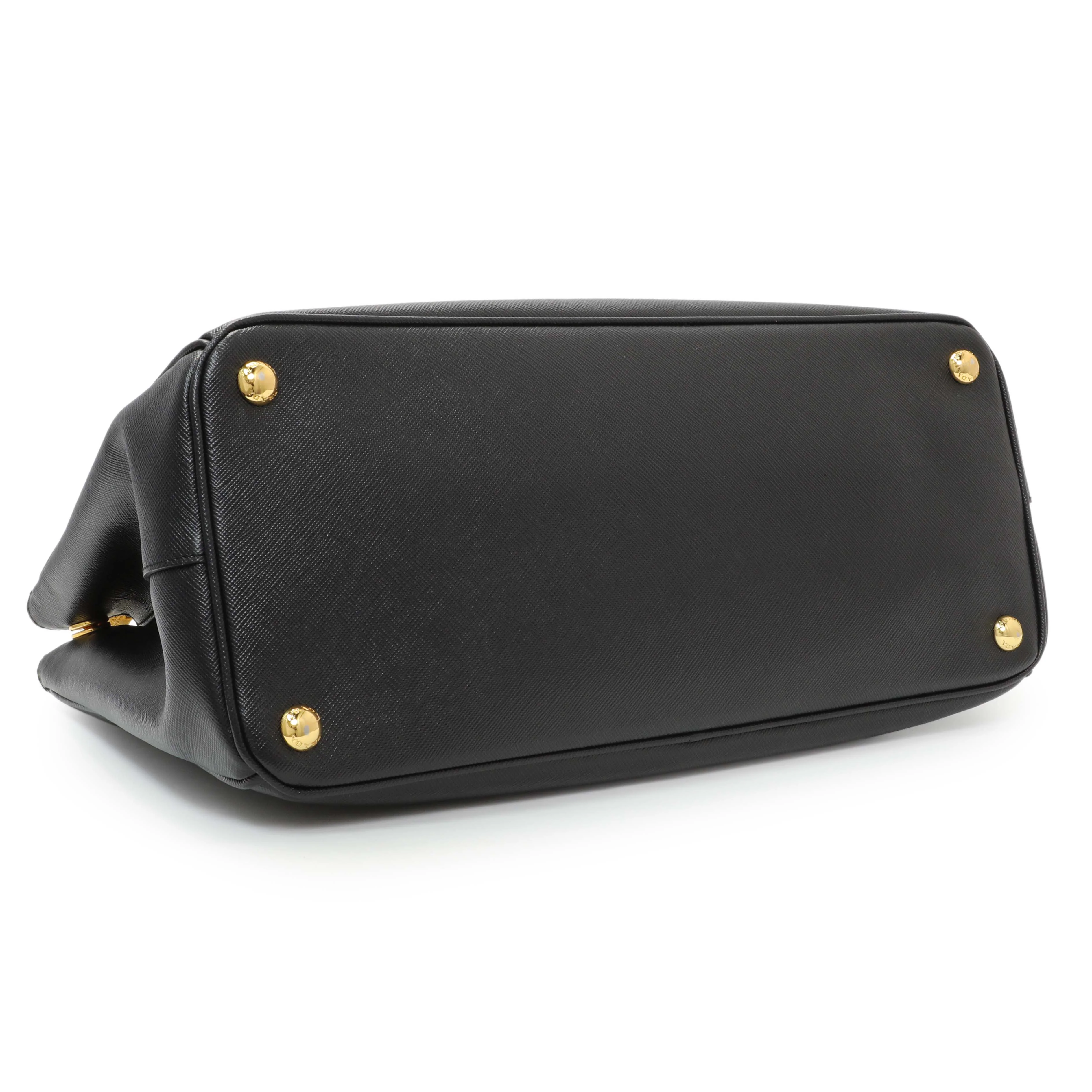 Prada Black Saffiano Medium Galleria Double Zip Tote - Image 3