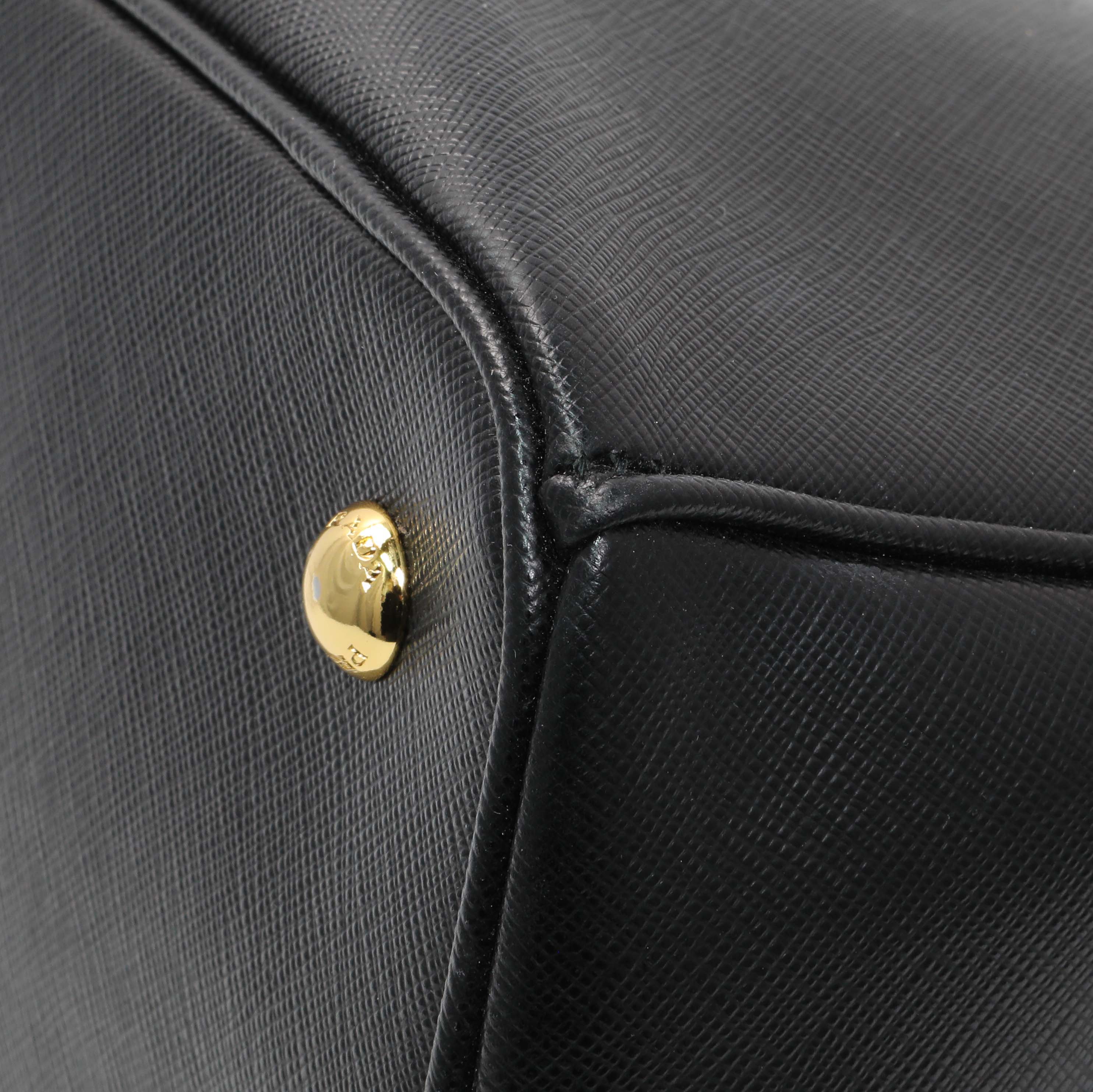 Prada Black Saffiano Medium Galleria Double Zip Tote - Image 7