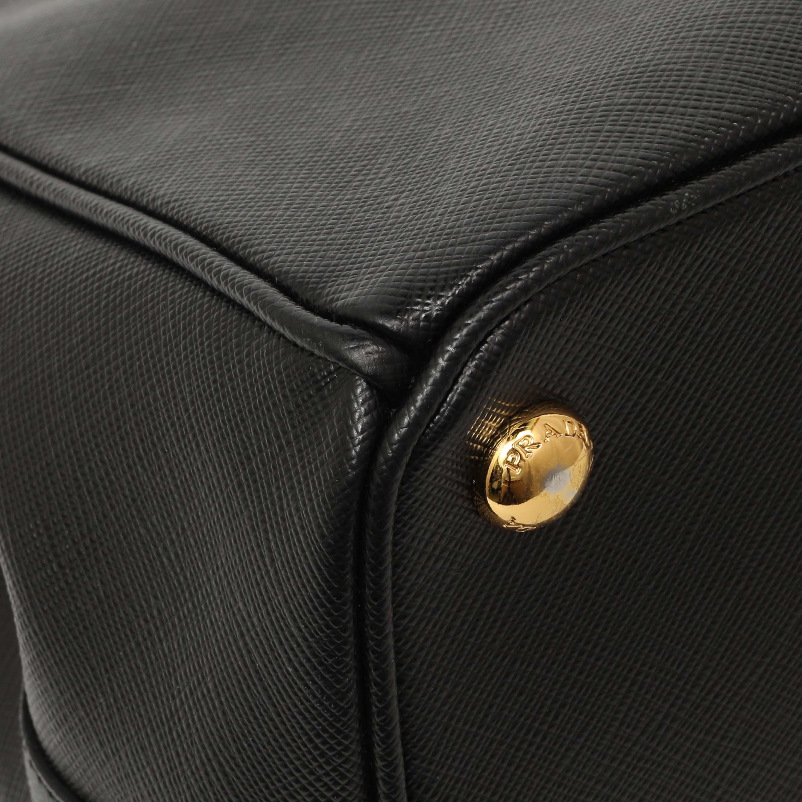 Prada Black Saffiano Small Galleria Double Zip Tote - Image 6