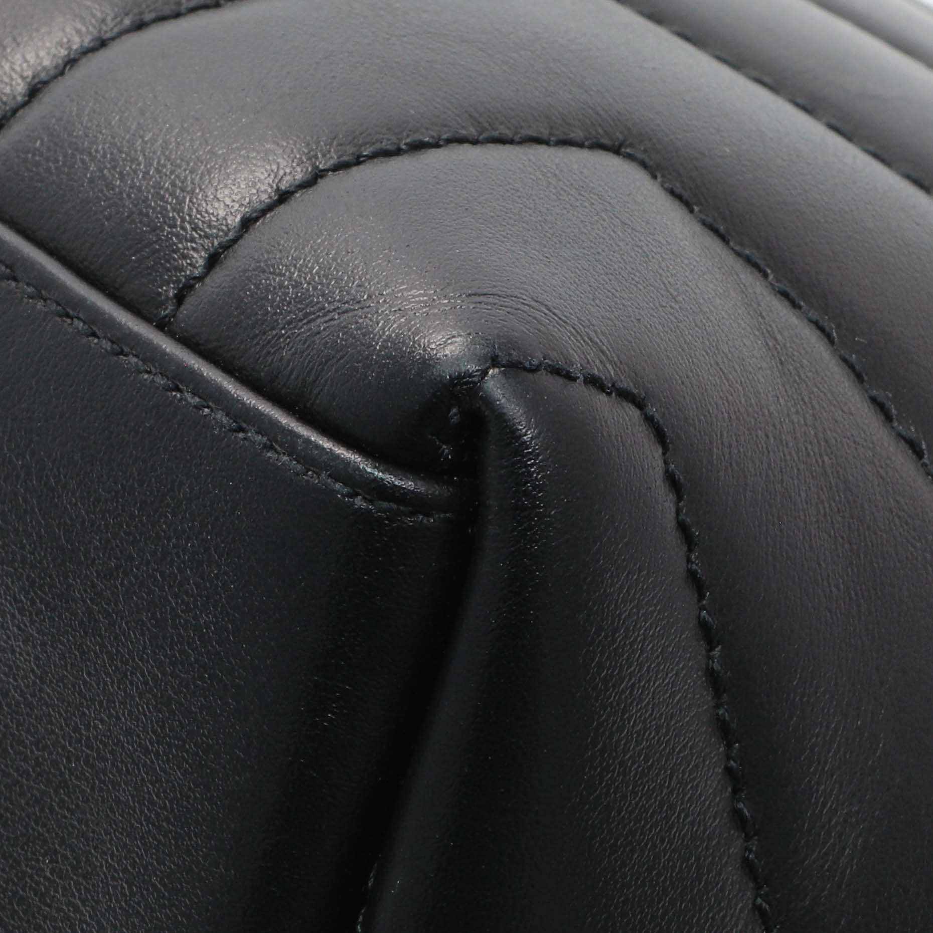 Saint Laurent Black Calfskin Loulou Chain Satchel Small - Image 7