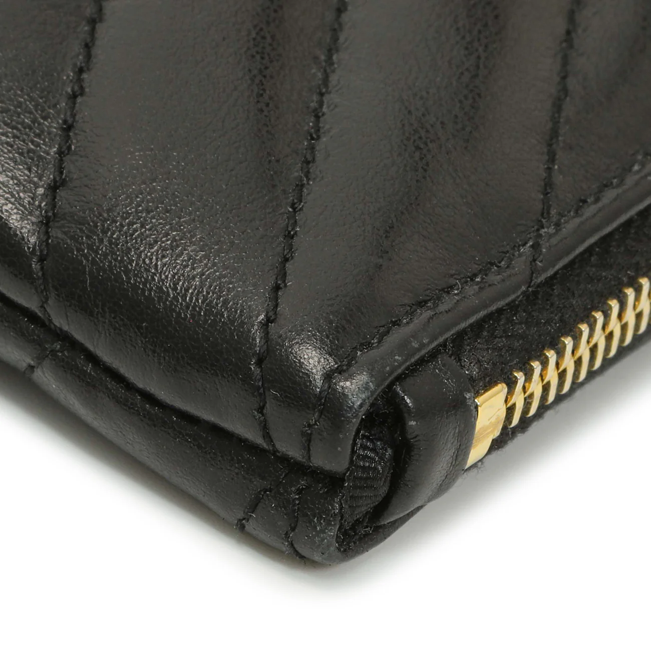 Saint Laurent Black Calfskin Matelasse Monogram Key Pouch - Image 4