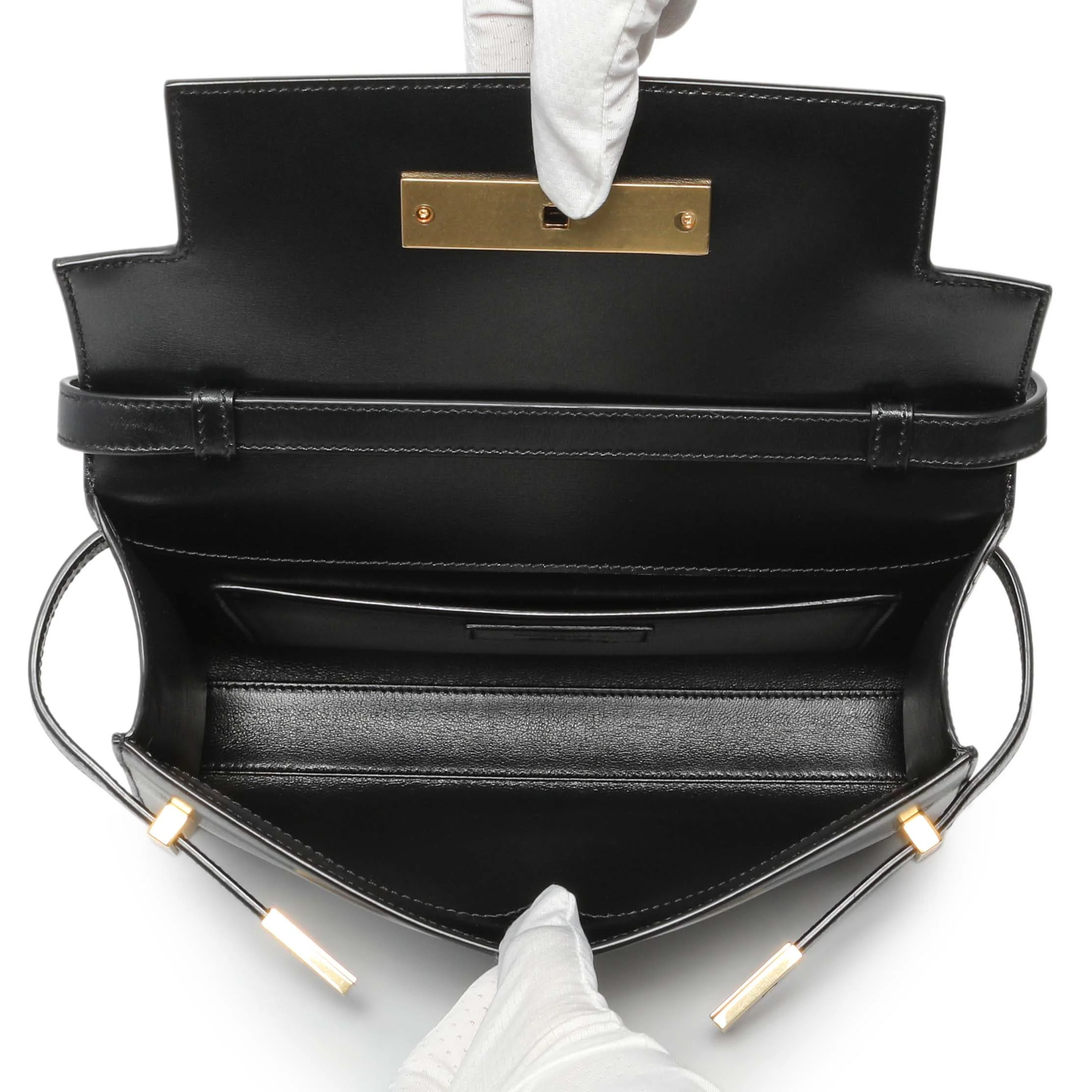 Saint Laurent Black Smooth Calfskin Manhattan Shoulder Bag - Image 4