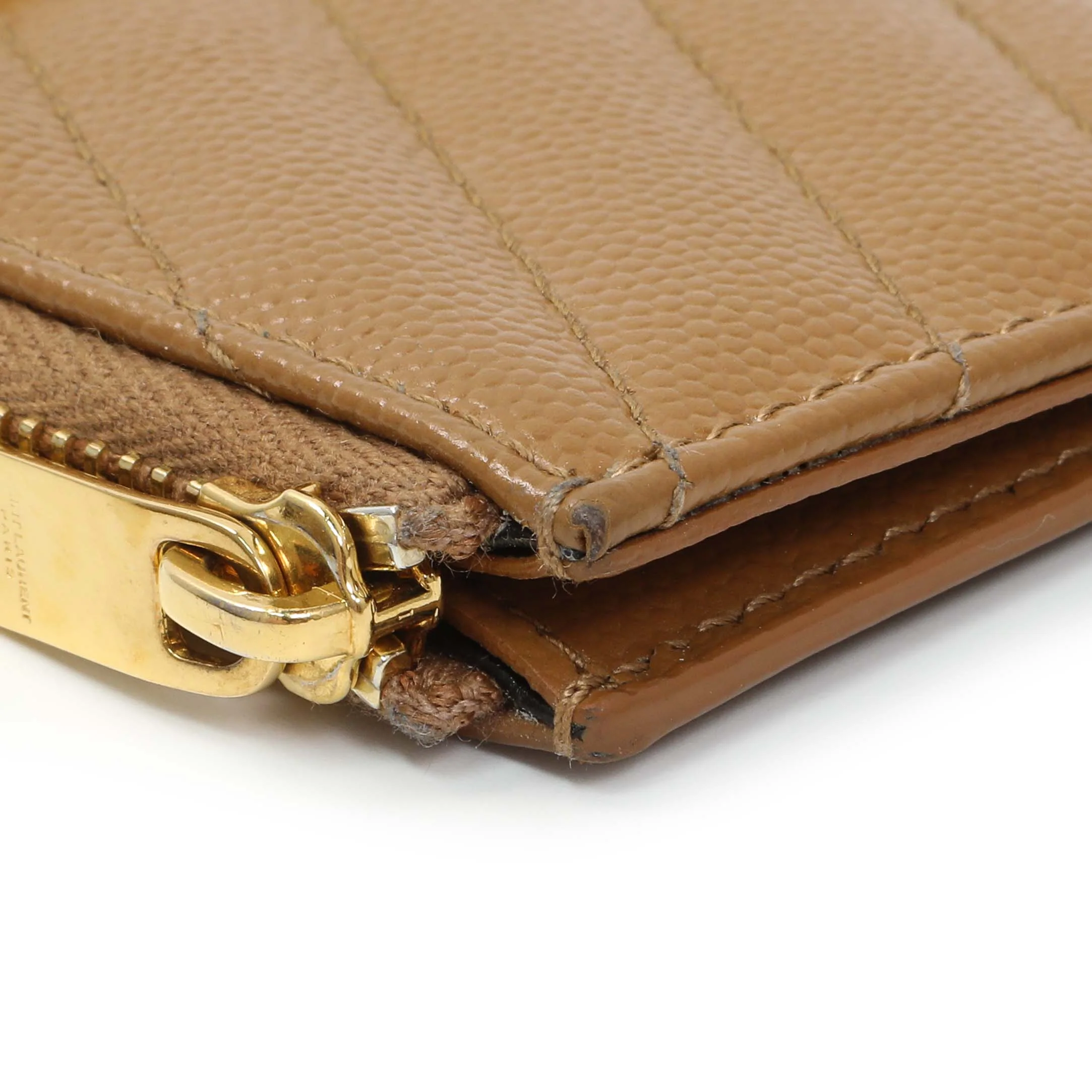 Saint Laurent Brown Grain De Poudre Matelasse Chevron Monogram Fragments Zippered Card Case - Image 6