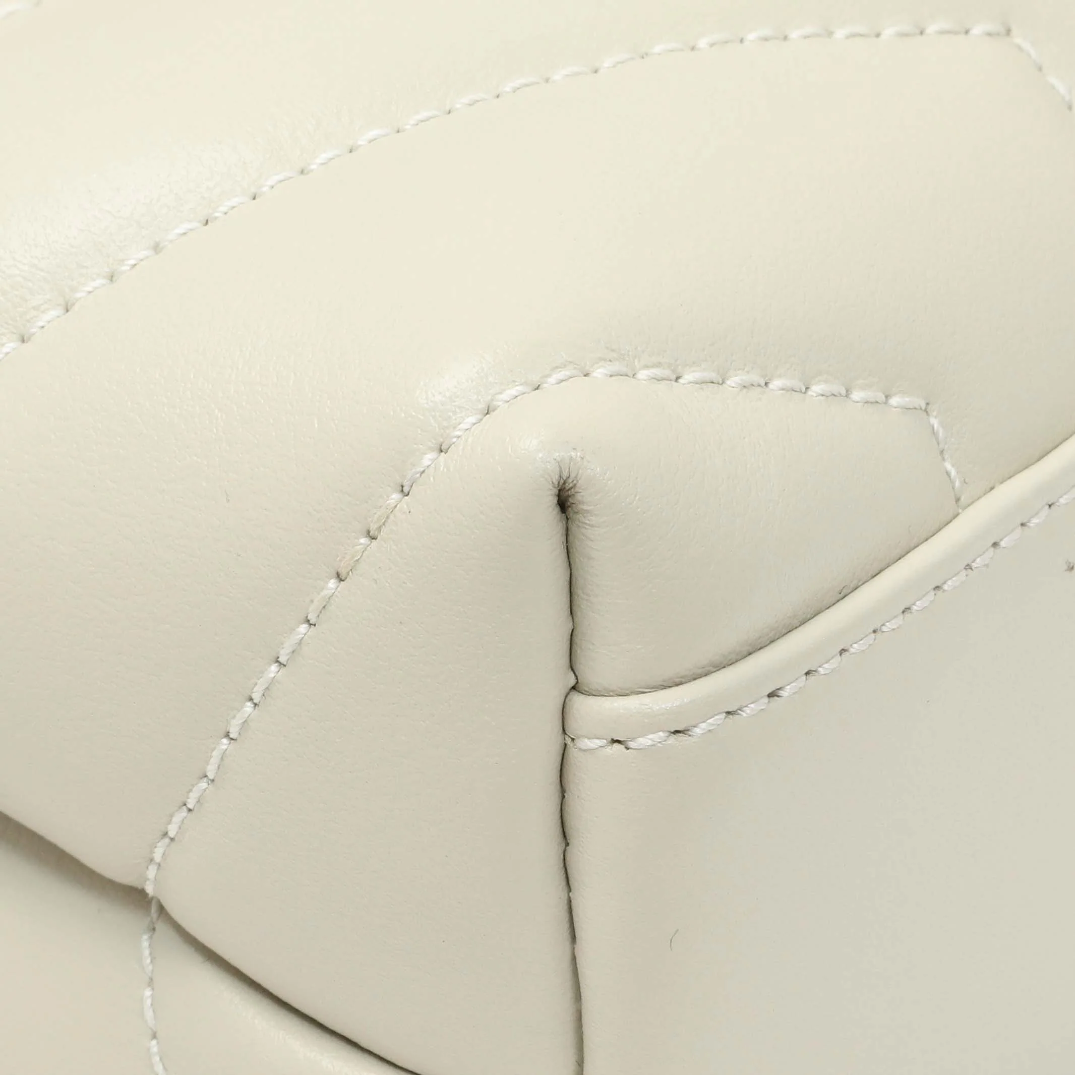 Saint Laurent Crema Calfskin Monogram Toy Loulou Crossbody - Image 4