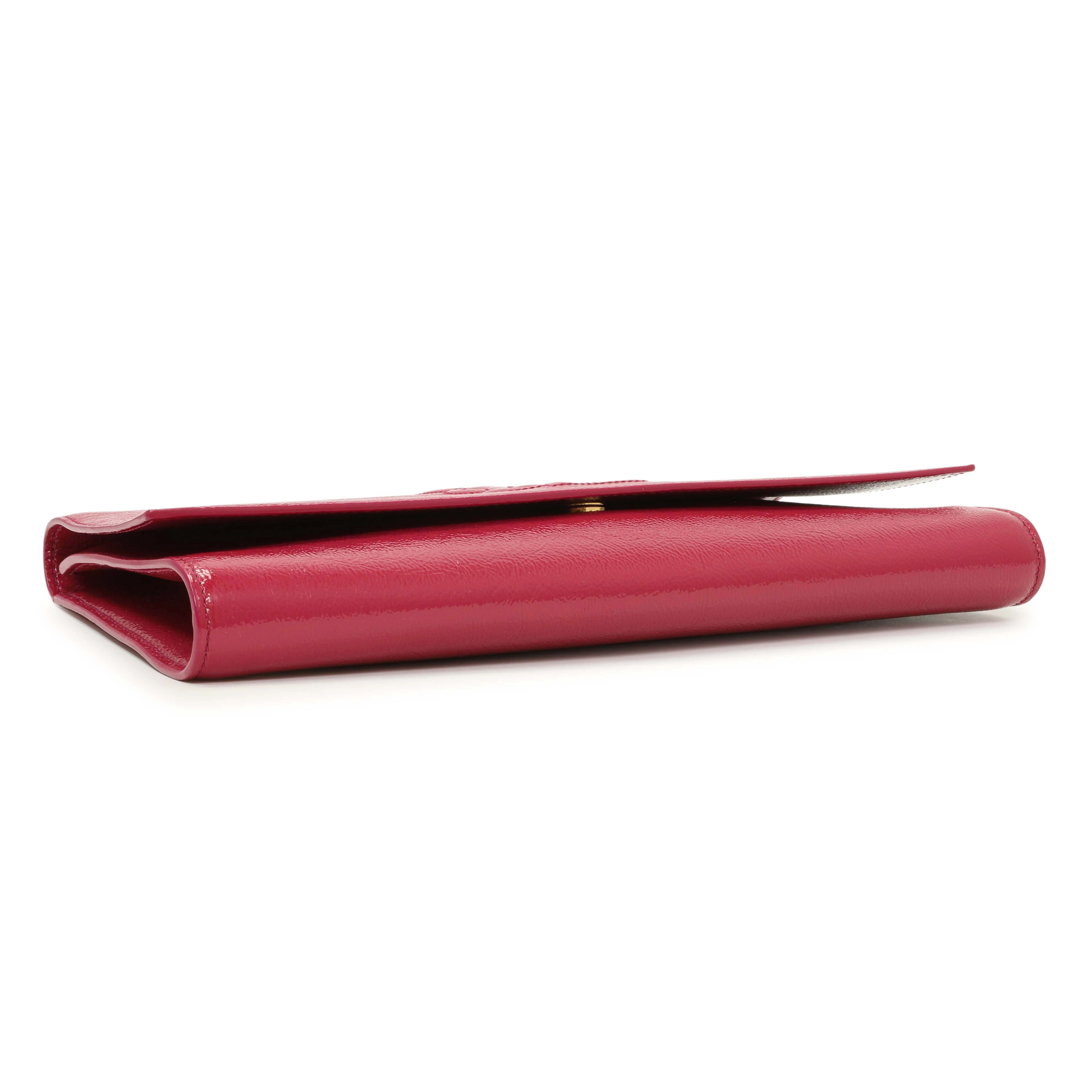 Saint Laurent Fuchsia Textured Patent Monogram Large Belle De Jour Clutch - Image 3