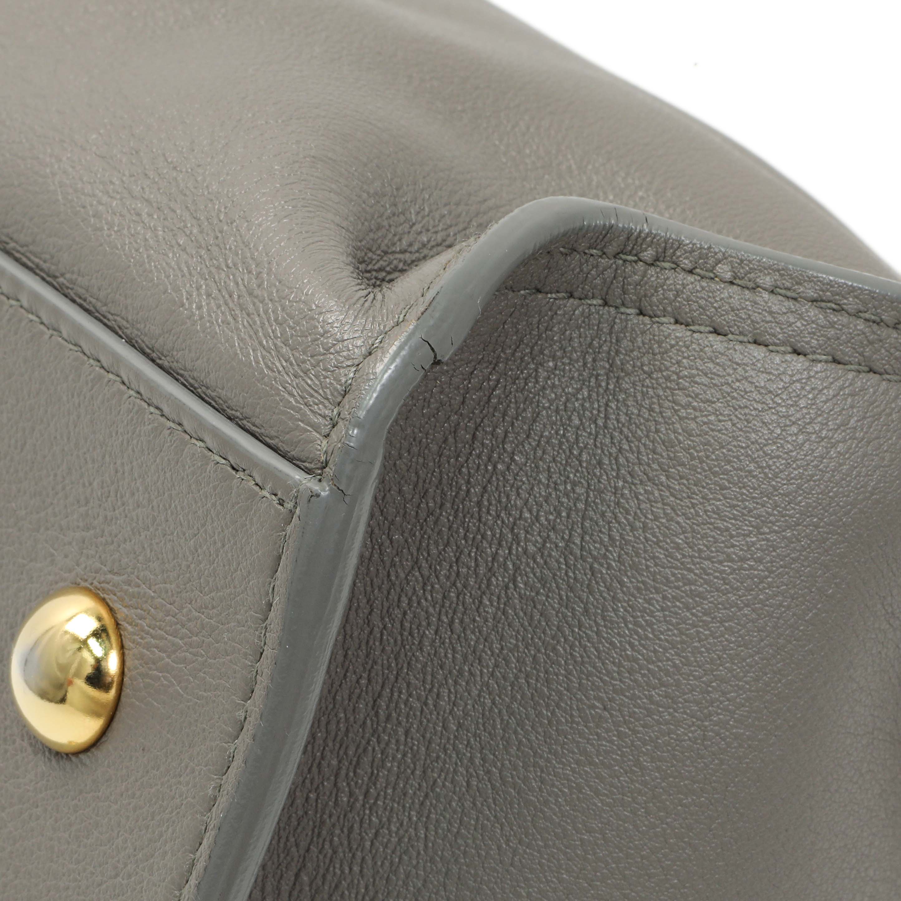 Saint Laurent Grey Calfskin Small Classic Y Cabas - Image 7
