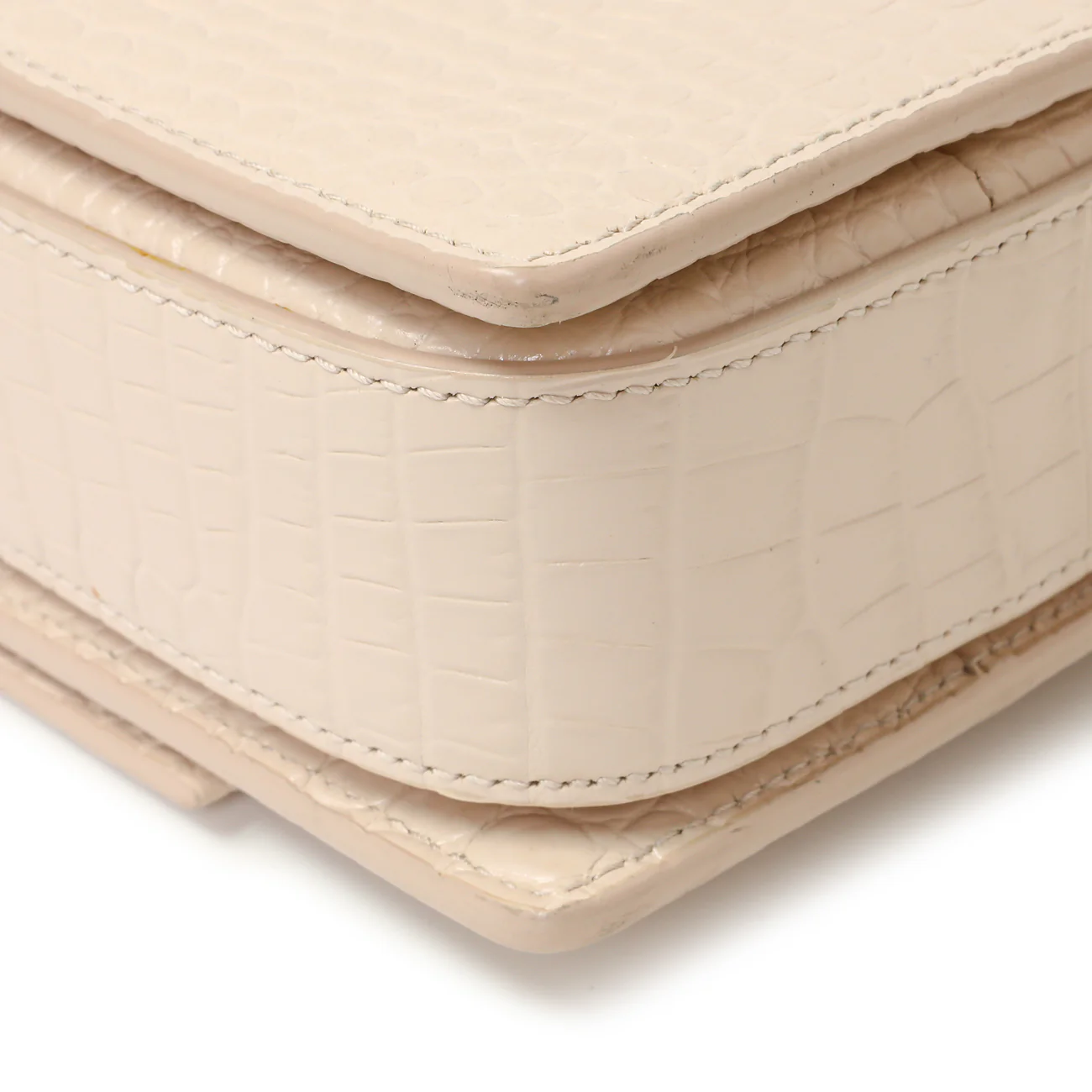 Saint Laurent Light Pink Crocodile Embossed Calfskin Medium Bellechasse - Image 7