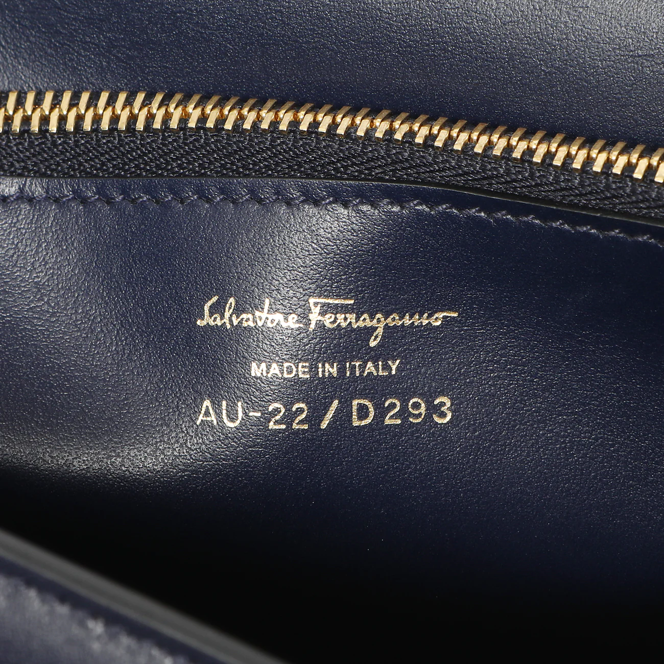 Salvatore Ferragamo Navy Calfskin Vela Crossbody Bag - Image 5