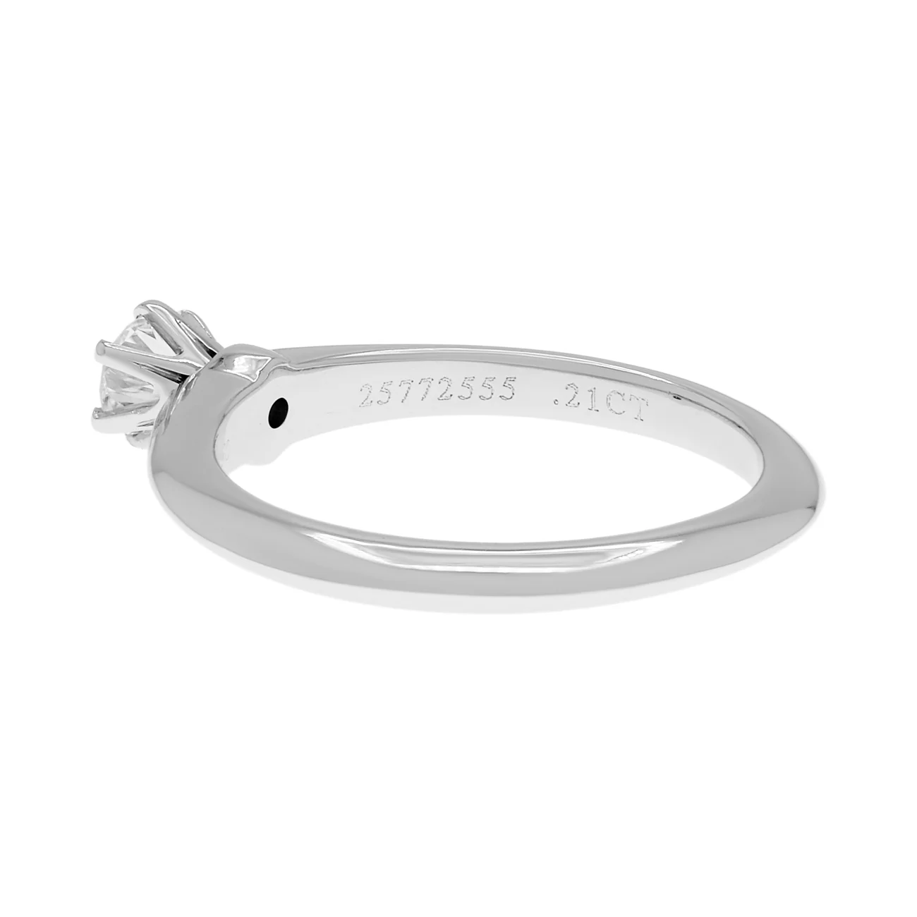 Tiffany & Co. Platinum 0.21 Carat Diamond Solitaire Engagement Ring - Image 3