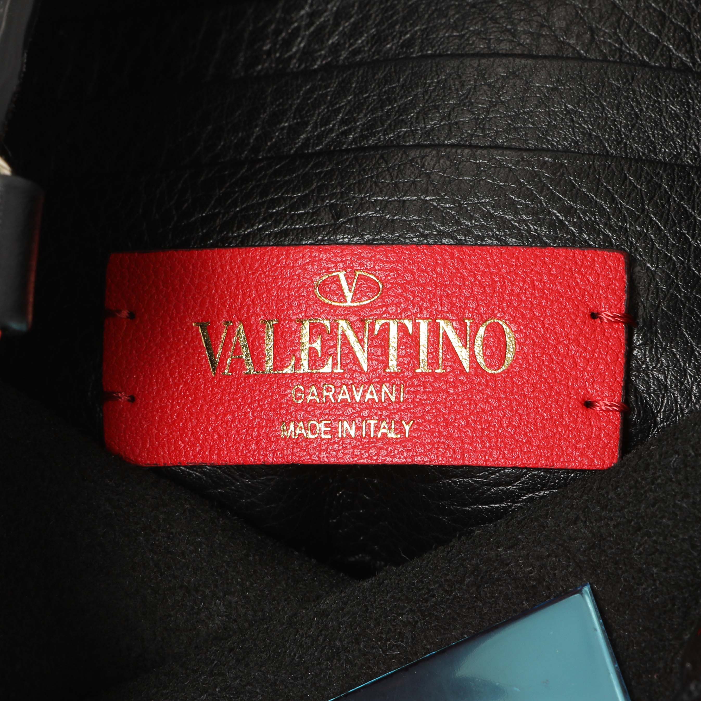 Valentino Black Pebbled Calfskin Rockstud Crossbody Pouch - Image 5