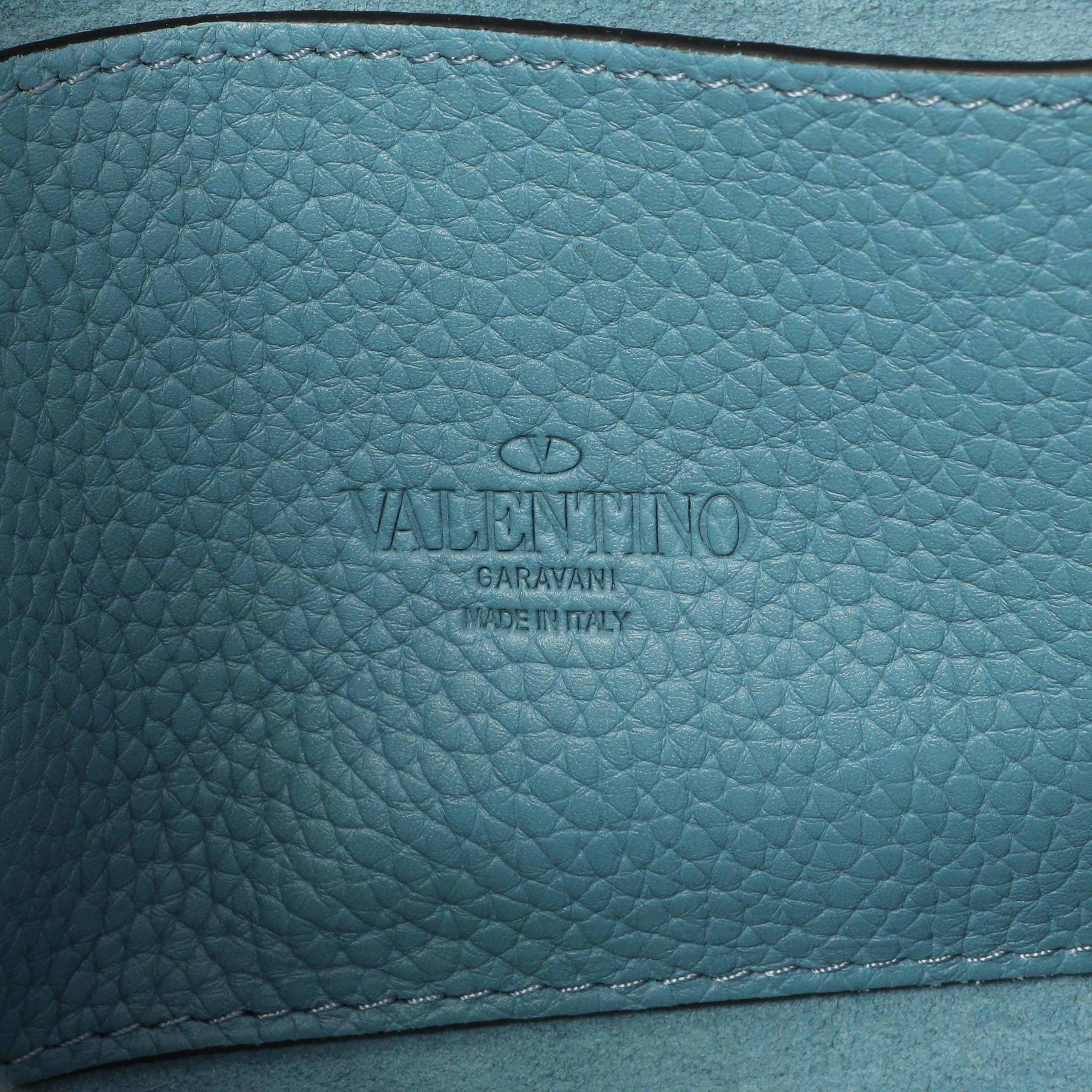 Valentino Blue Pebbled Calfskin Medium Rockstud Flip Lock Crossbody Bag - Image 5