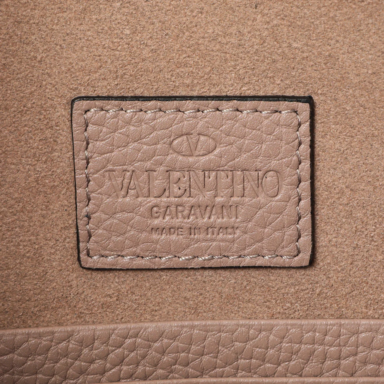 Valentino Poudre Pebbled Calfskin Large Rockstud Envelope Pouch - Image 5